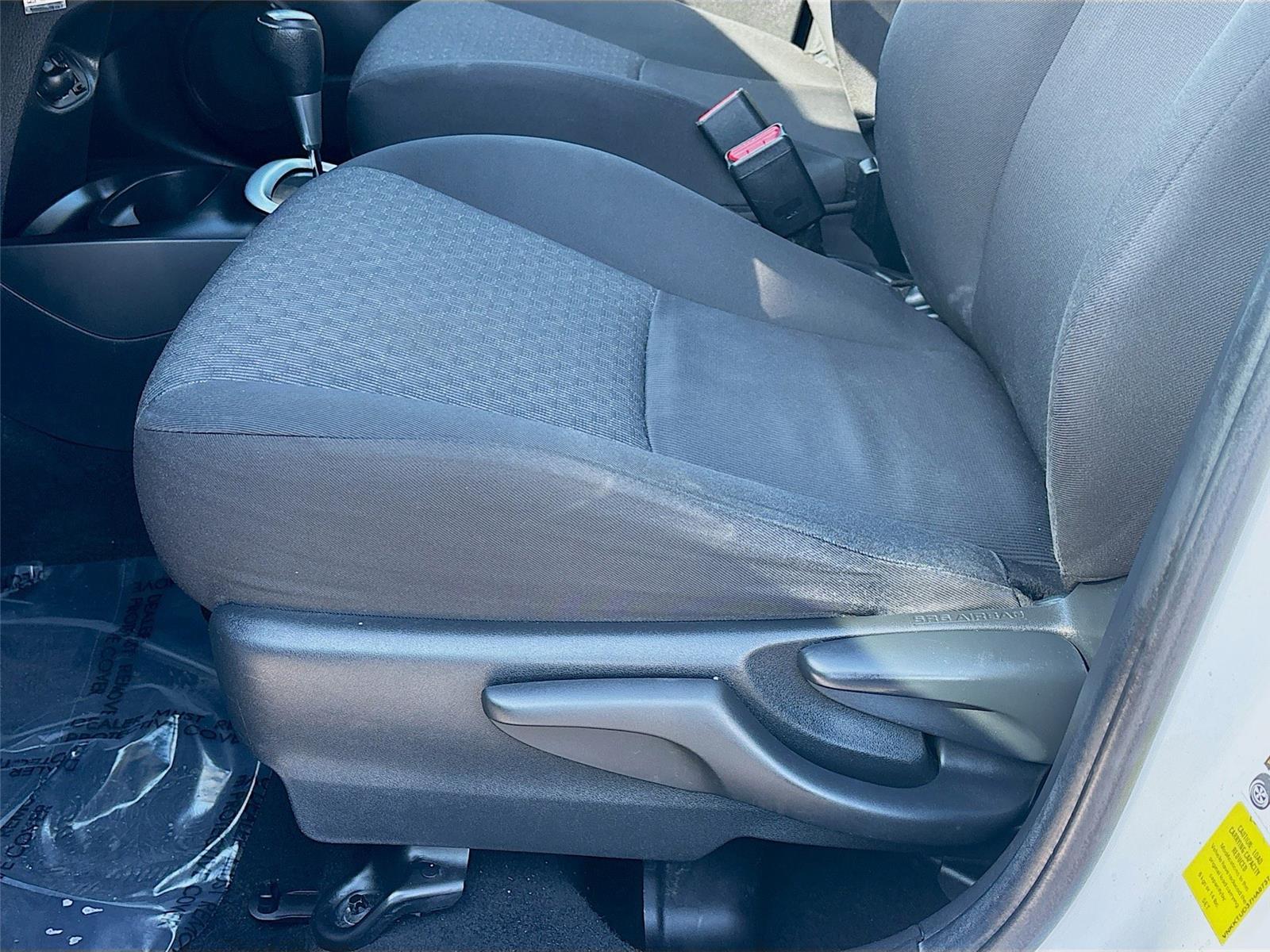 2017 Toyota Yaris 5-Door L