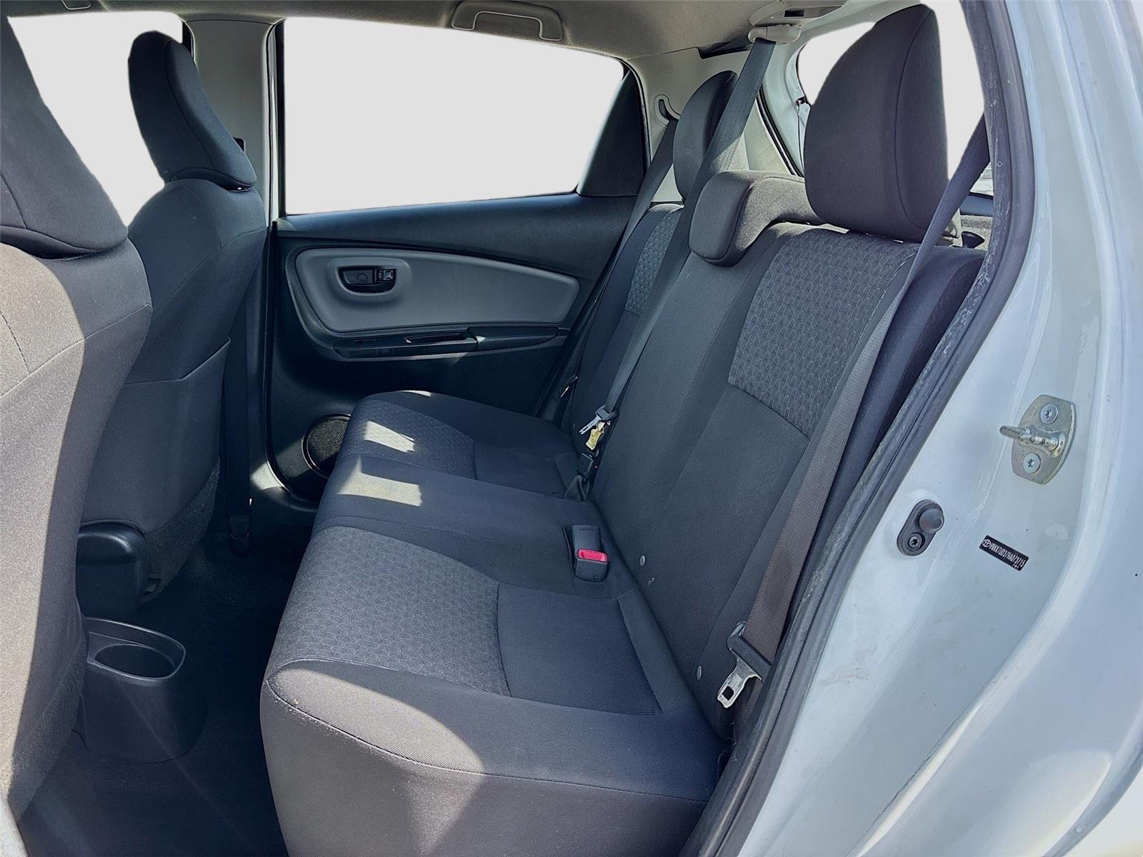 2017 Toyota Yaris 5-Door L