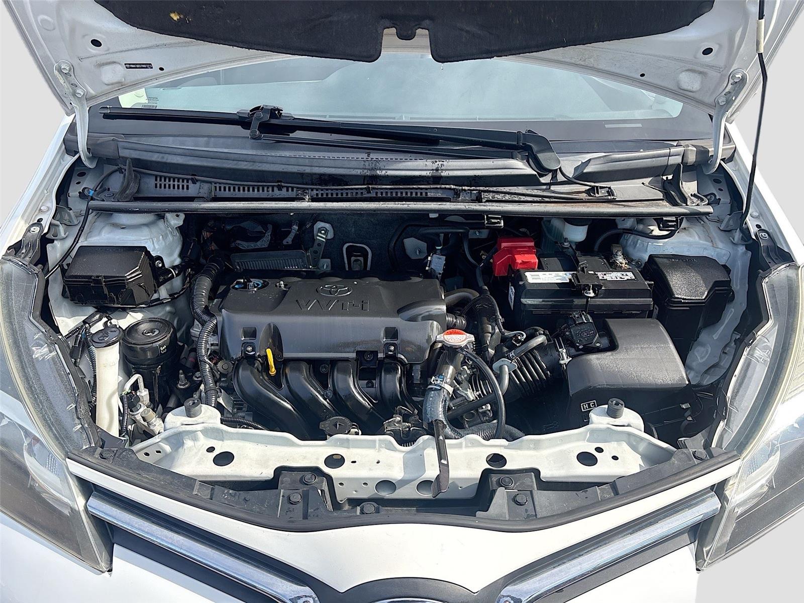 2017 Toyota Yaris 5-Door L