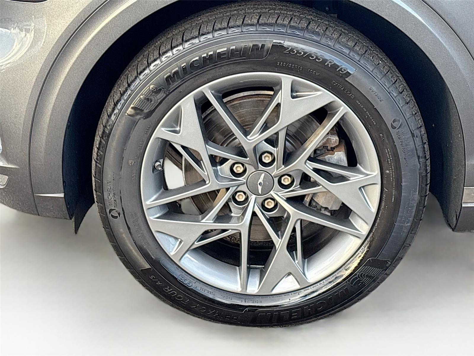 2022 Genesis GV70 2.5T