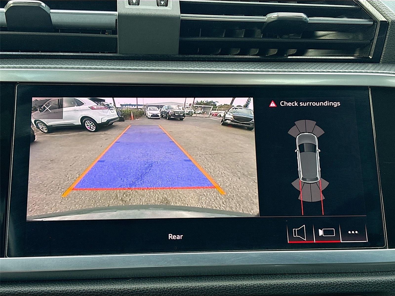 2019 Audi Q3 S line Premium Plus