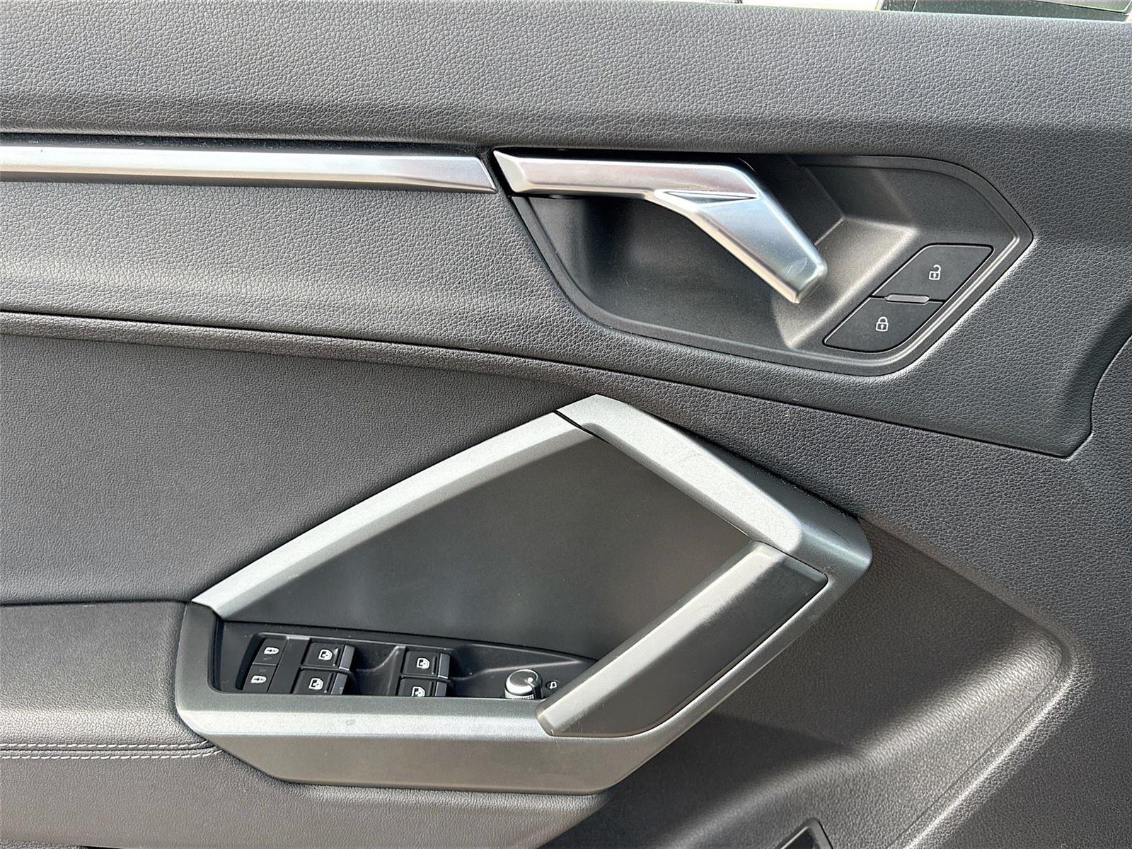 2019 Audi Q3 S line Premium Plus