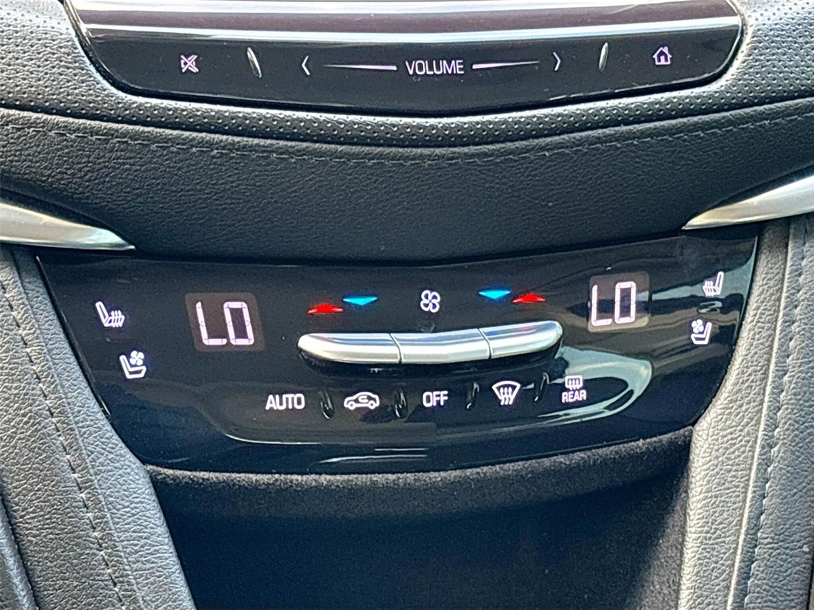 2019 Cadillac XT5 Premium Luxury FWD