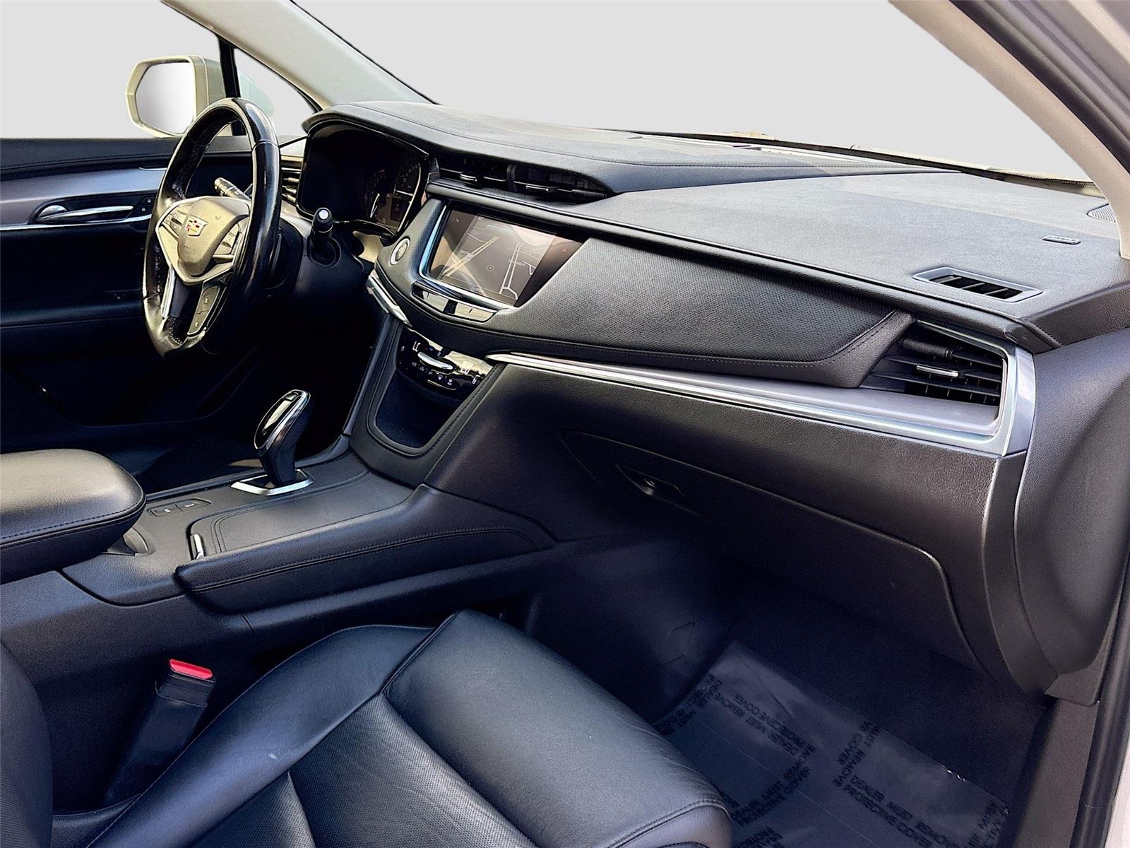 2019 Cadillac XT5 Premium Luxury FWD