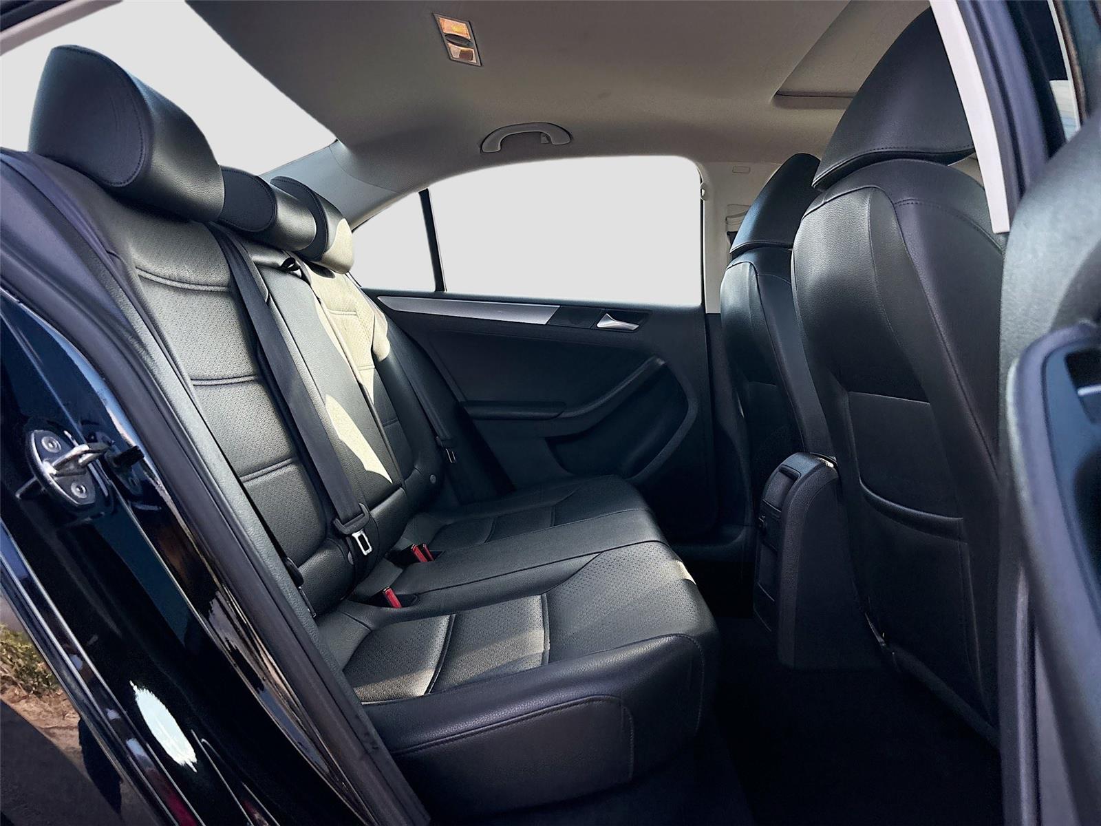 2015 Volkswagen Jetta Sedan 1.8T SE w/Connectivity