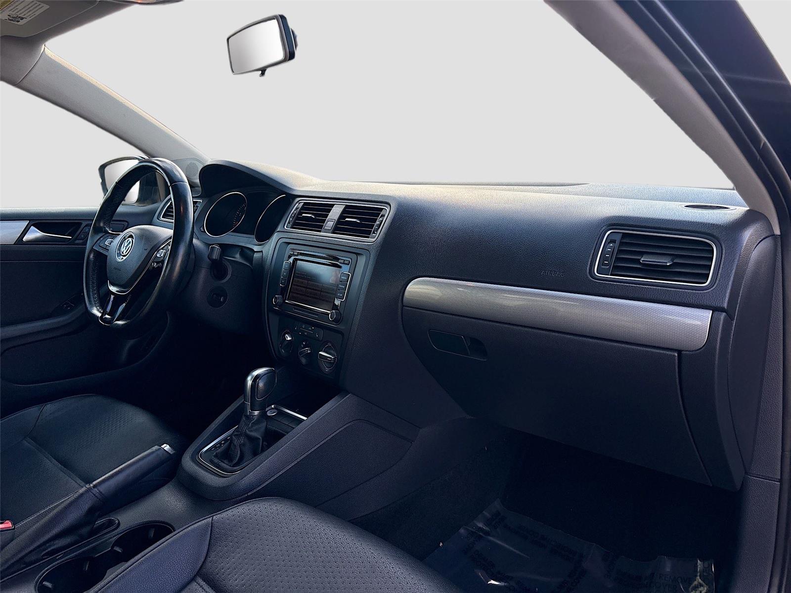 2015 Volkswagen Jetta Sedan 1.8T SE w/Connectivity