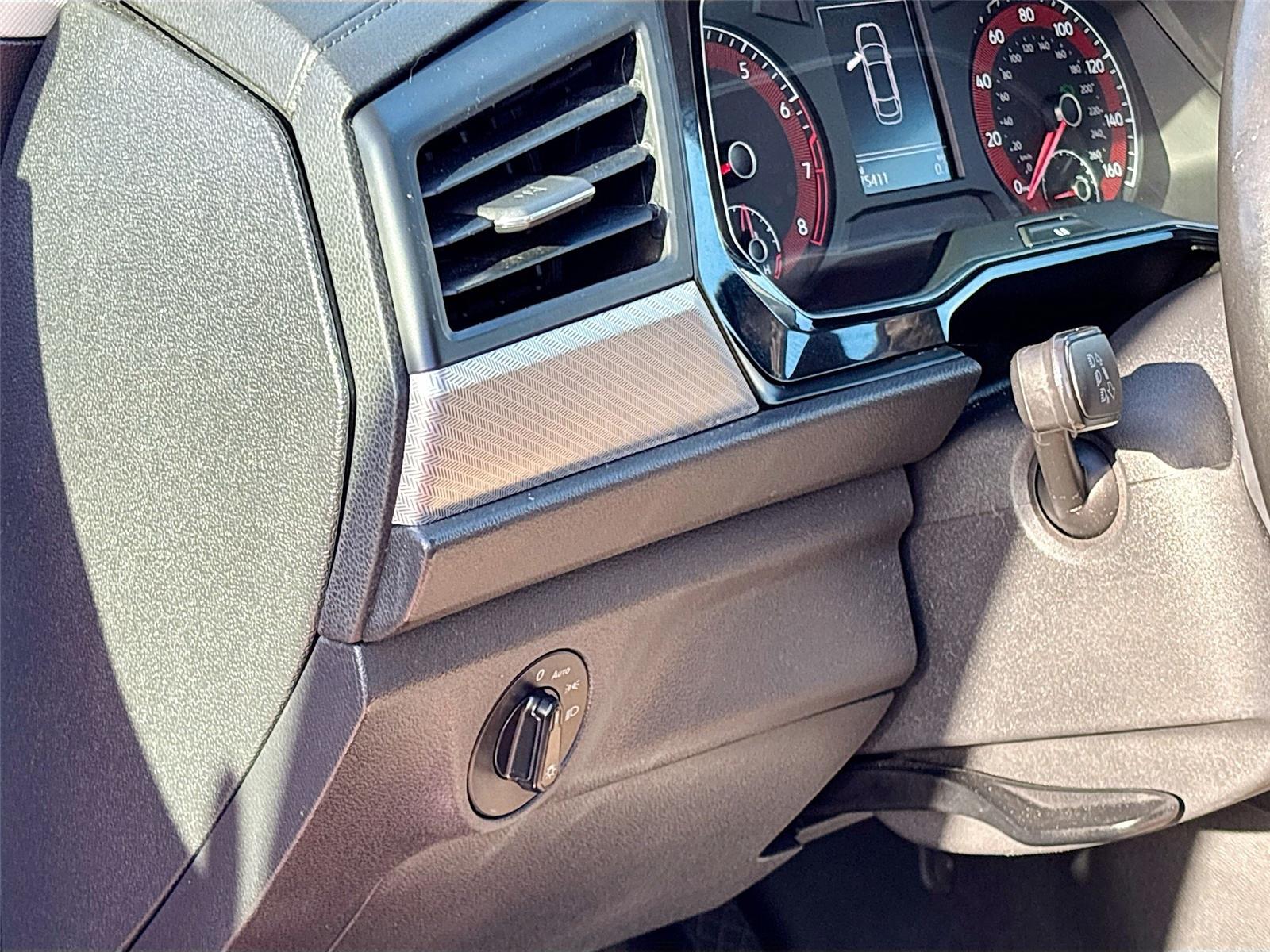 2019 Volkswagen Jetta SE