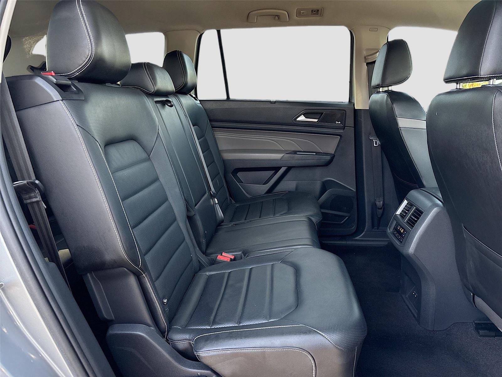 2021 Volkswagen Atlas 3.6L V6 SEL Premium R-Line