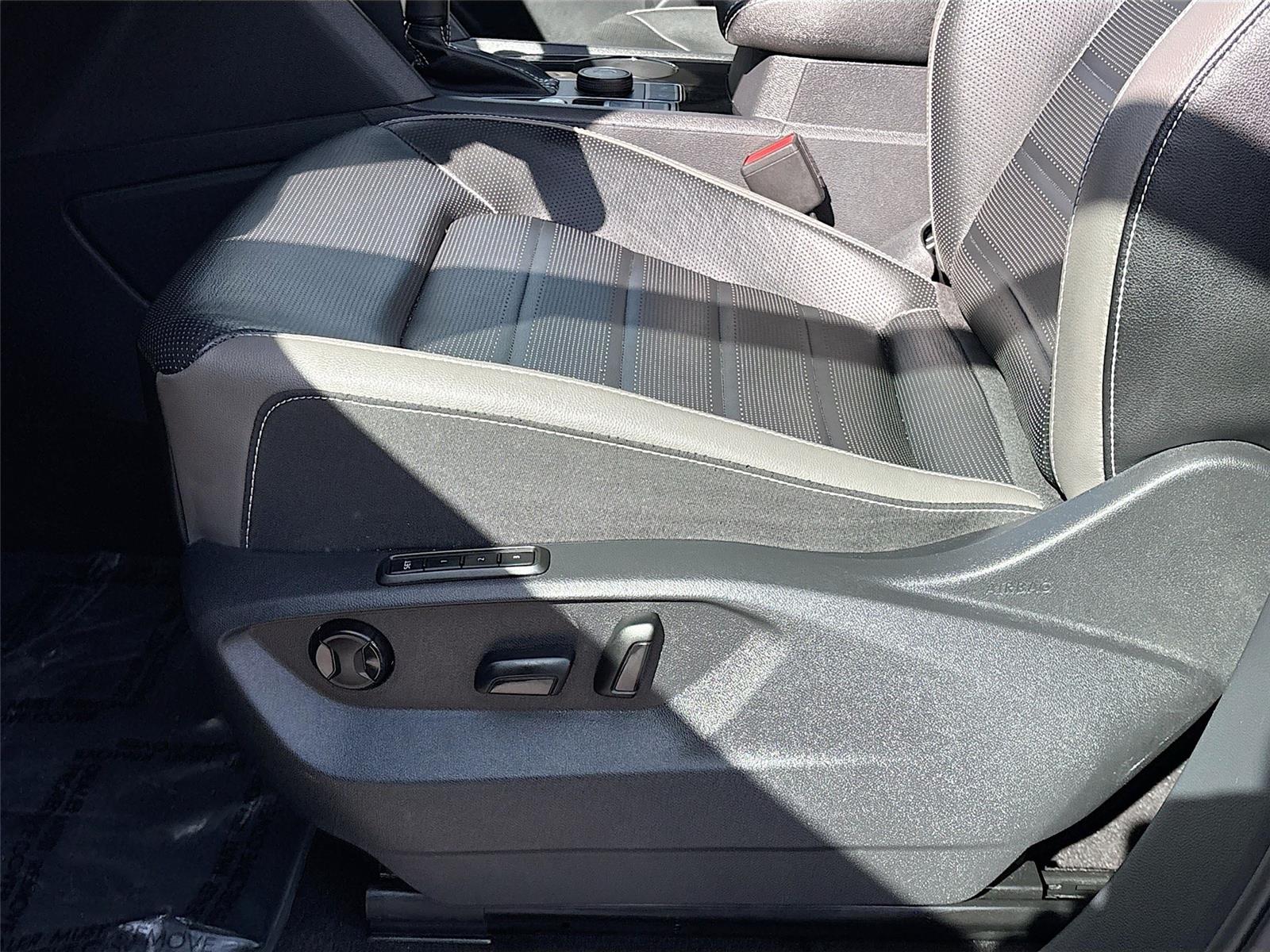 2021 Volkswagen Atlas 3.6L V6 SEL Premium R-Line