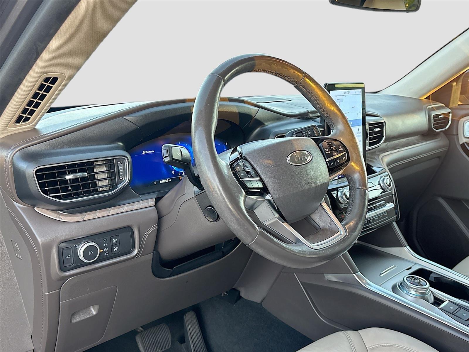 2021 Ford Explorer Platinum