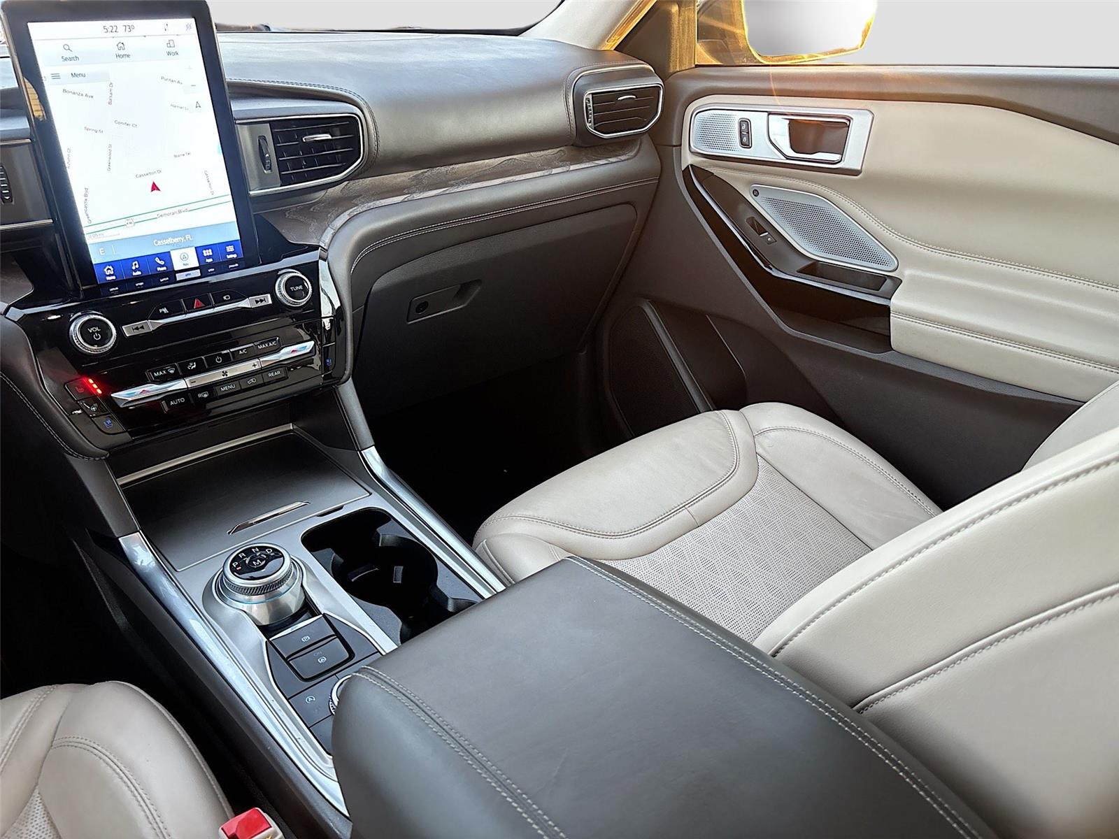 2021 Ford Explorer Platinum