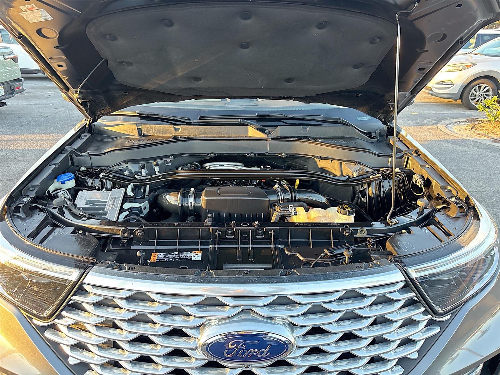 2021 Ford Explorer Platinum