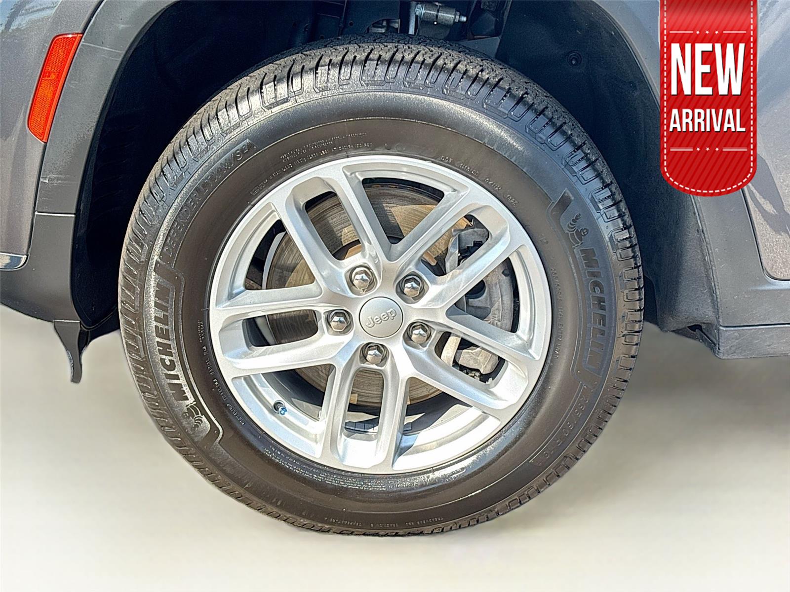 2021 Jeep Grand Cherokee L Laredo