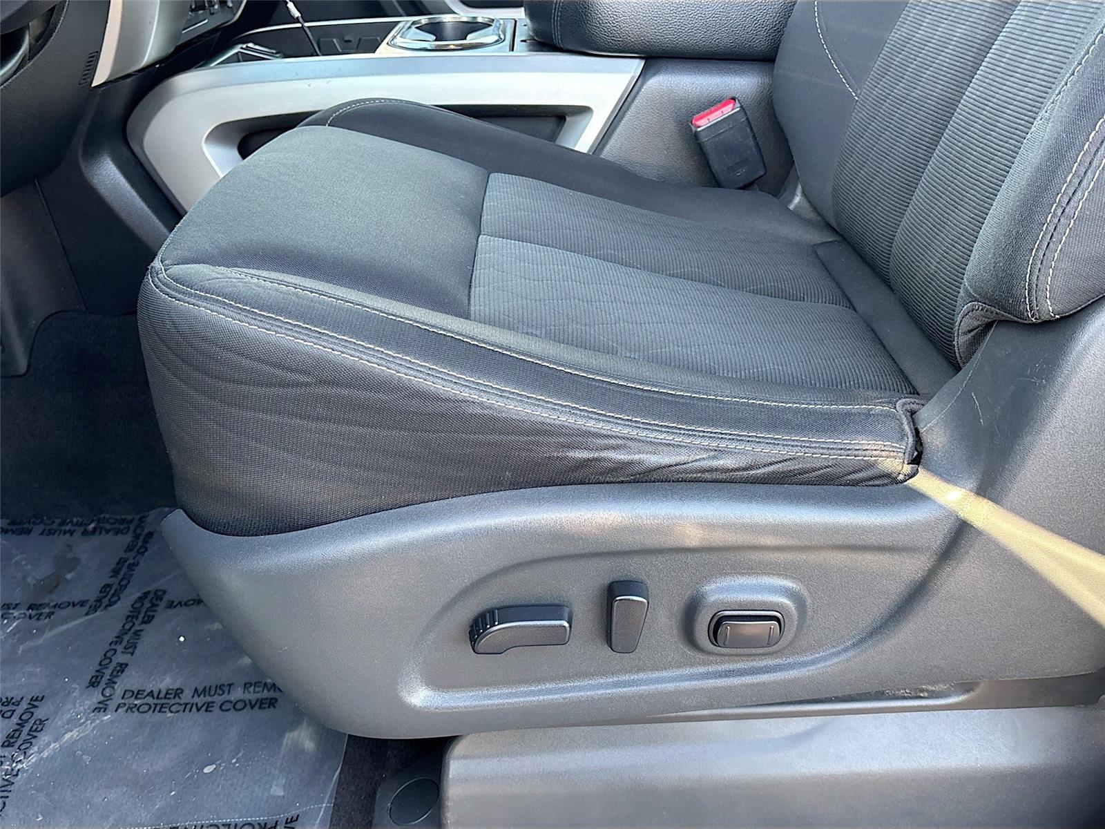 2017 Nissan Titan XD SV