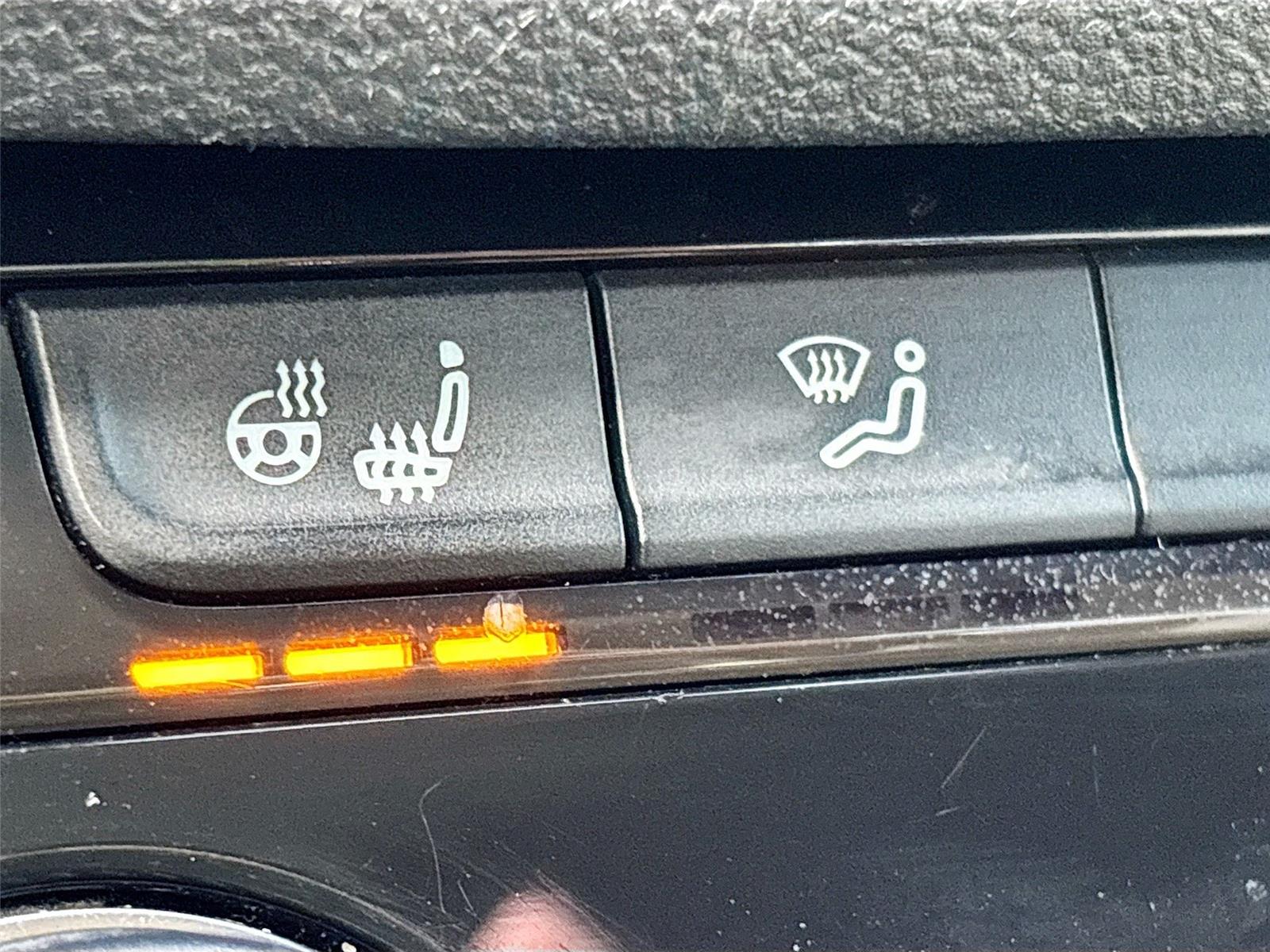 2019 Volkswagen Jetta R-Line