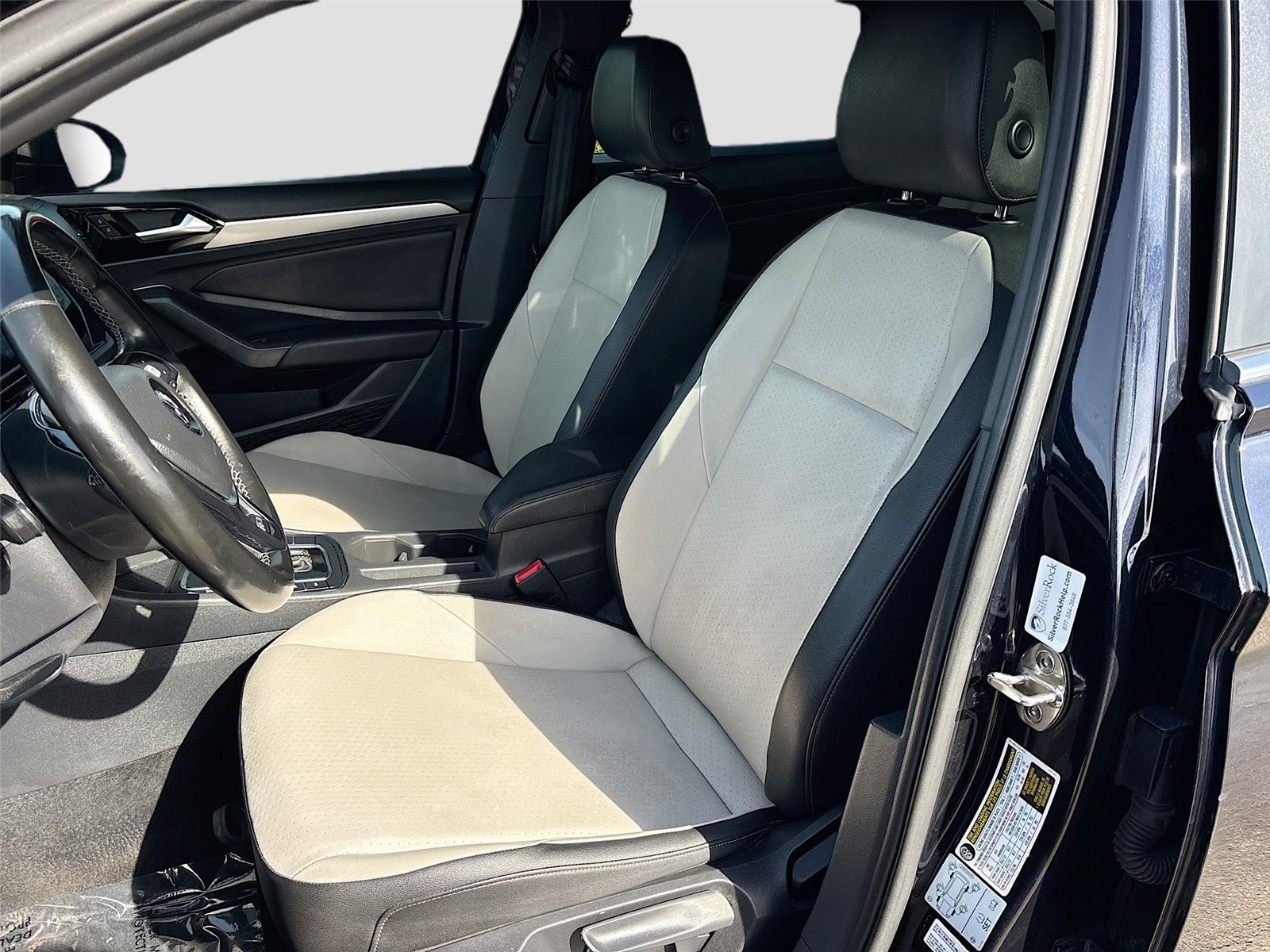 2019 Volkswagen Jetta R-Line