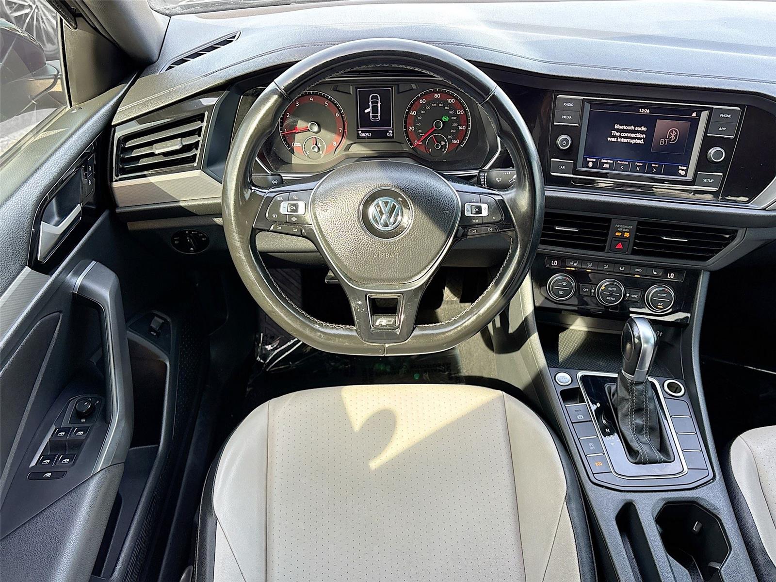 2019 Volkswagen Jetta R-Line