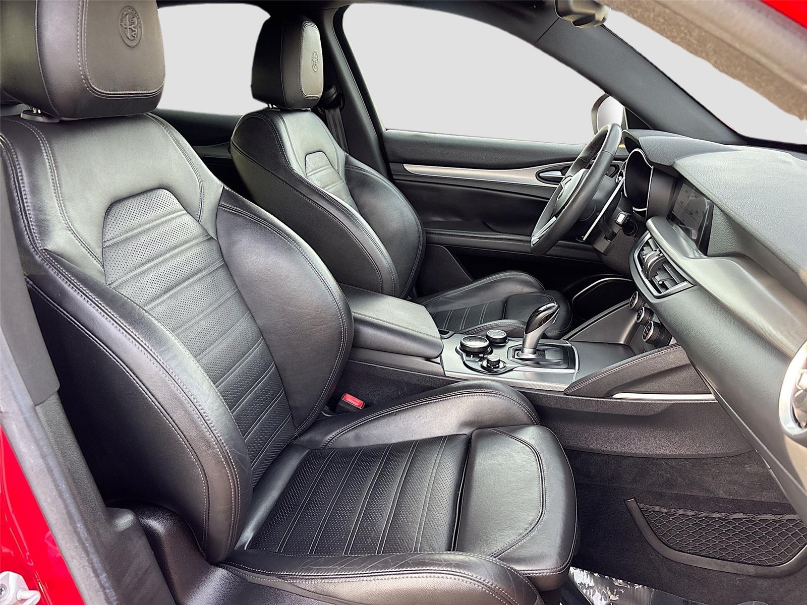 2019 Alfa Romeo Stelvio Ti Sport