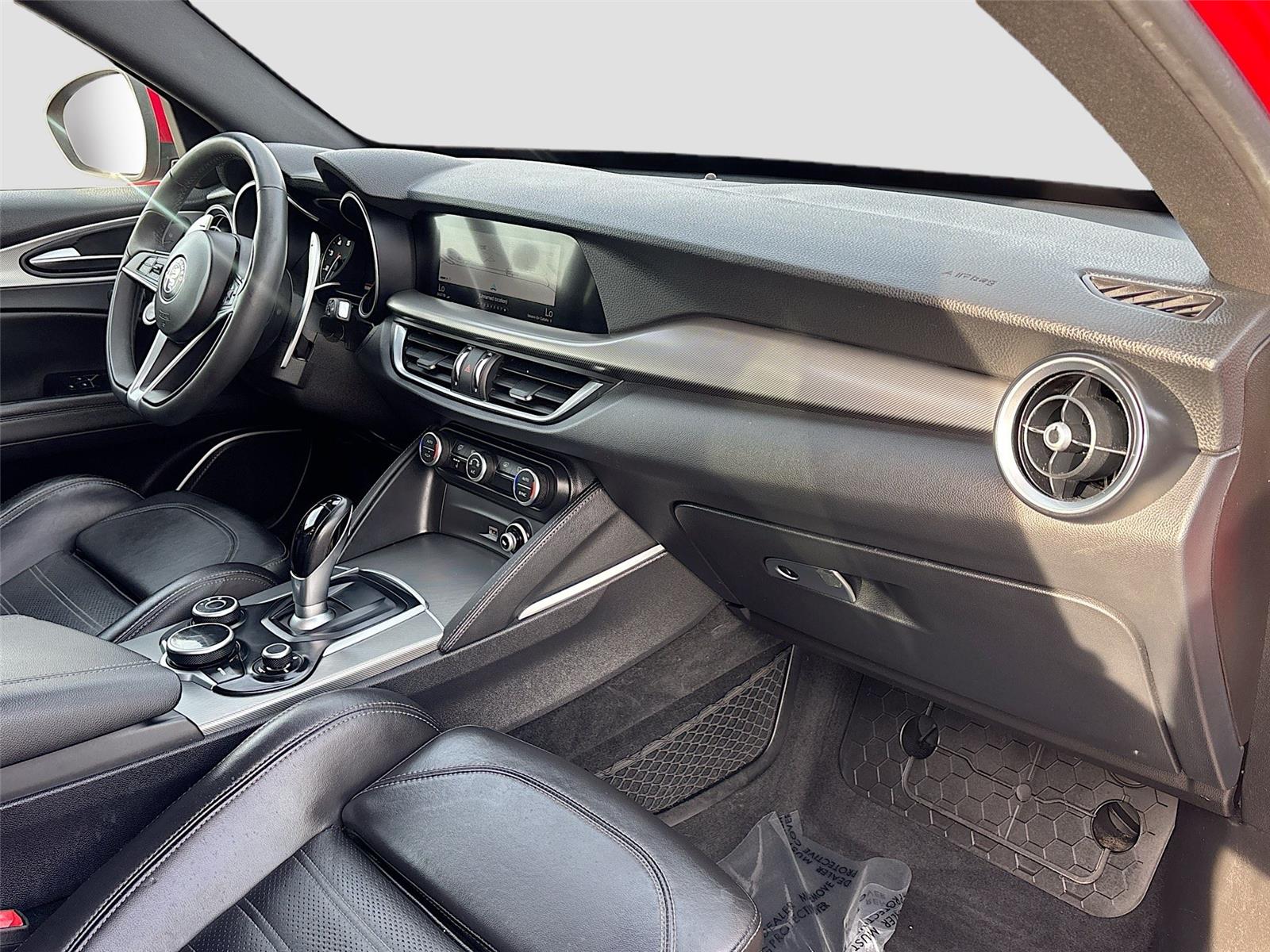 2019 Alfa Romeo Stelvio Ti Sport