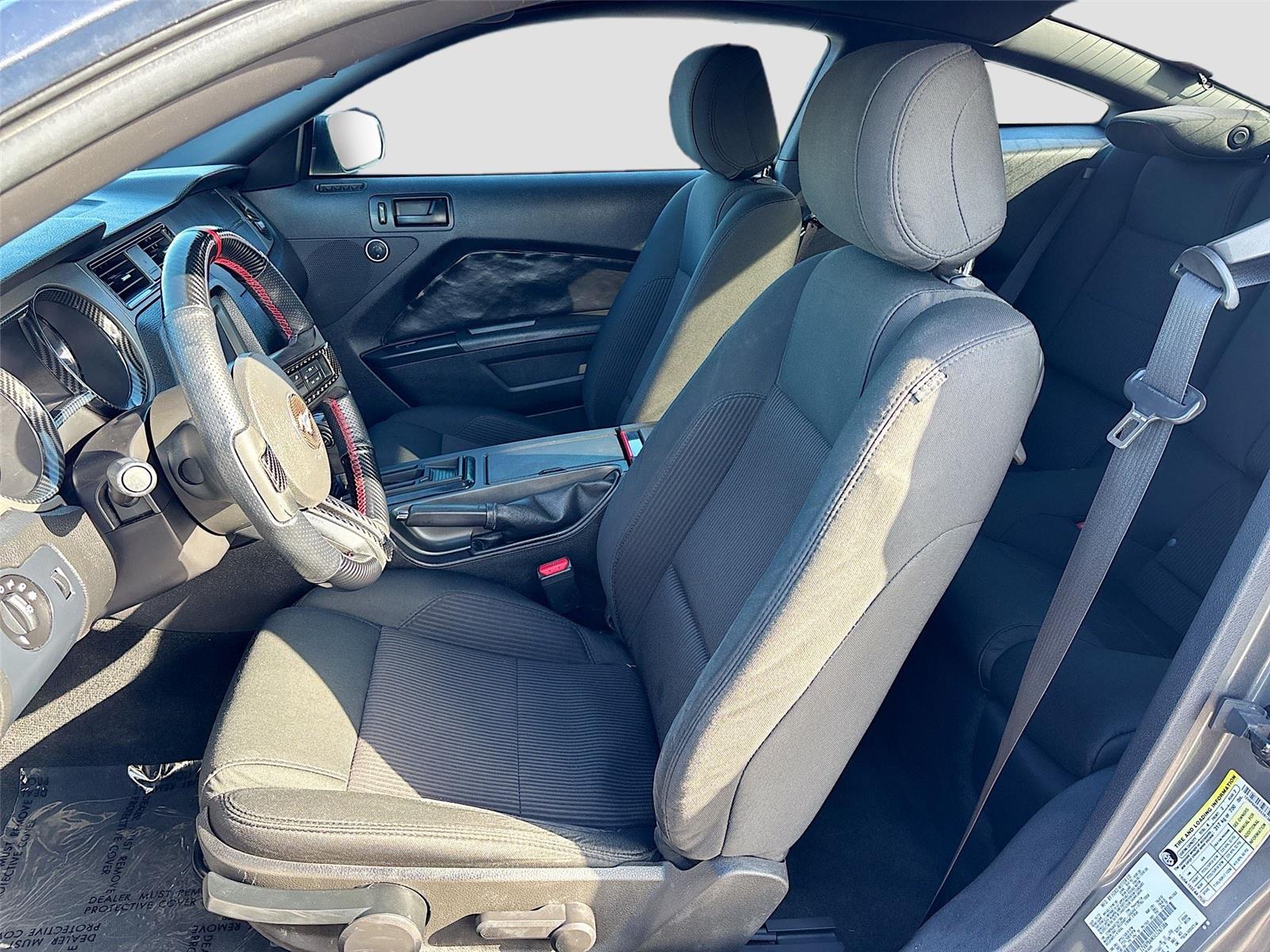 2014 Ford Mustang V6