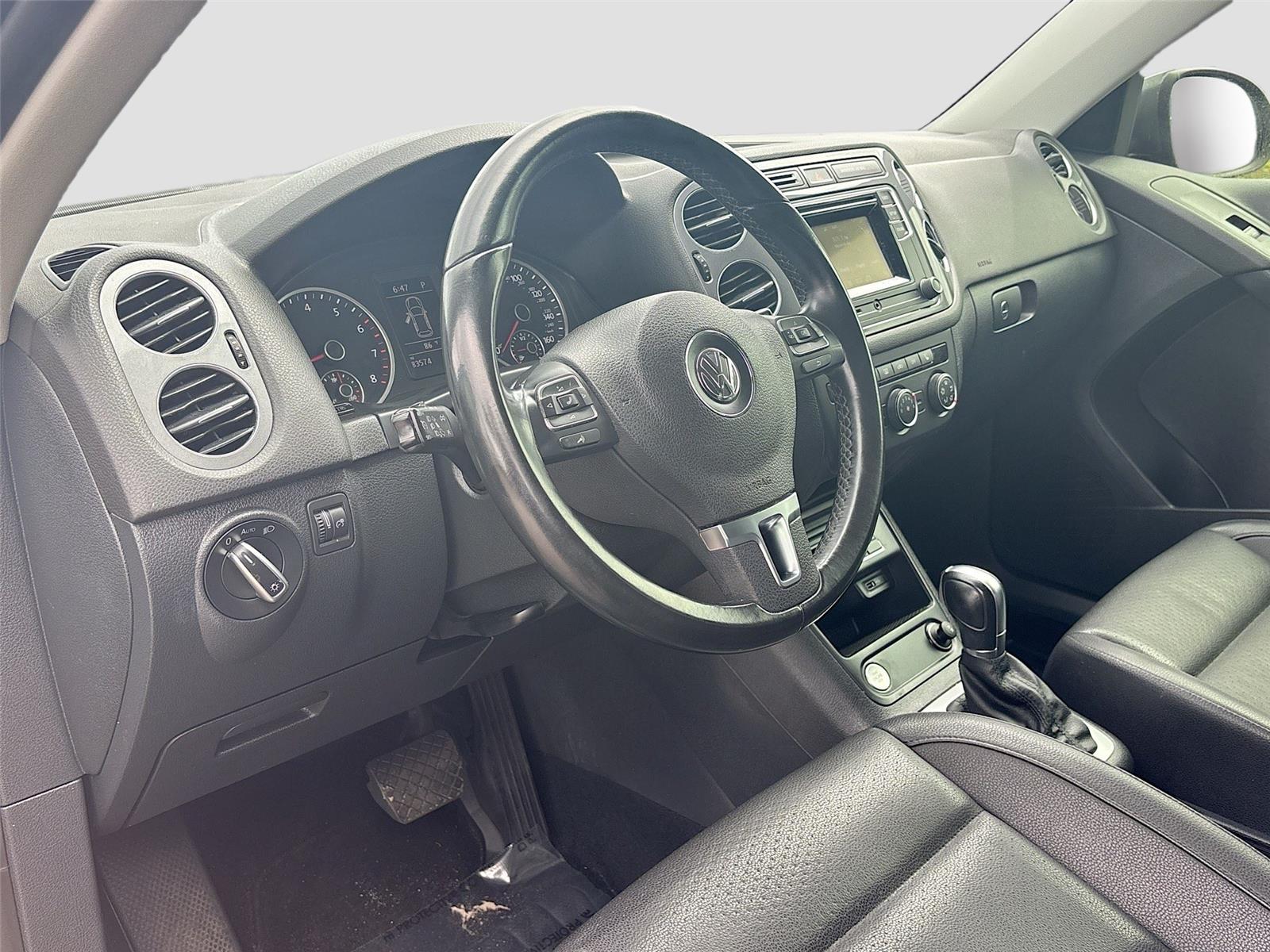 2016 Volkswagen Tiguan S