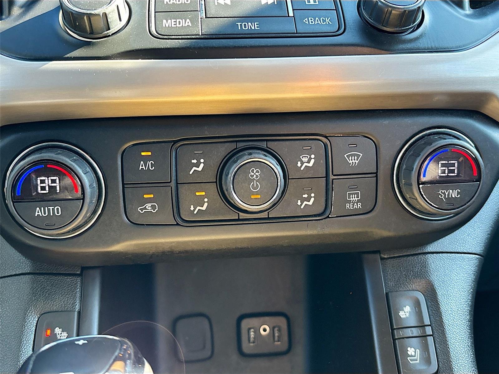 2019 GMC Acadia Denali