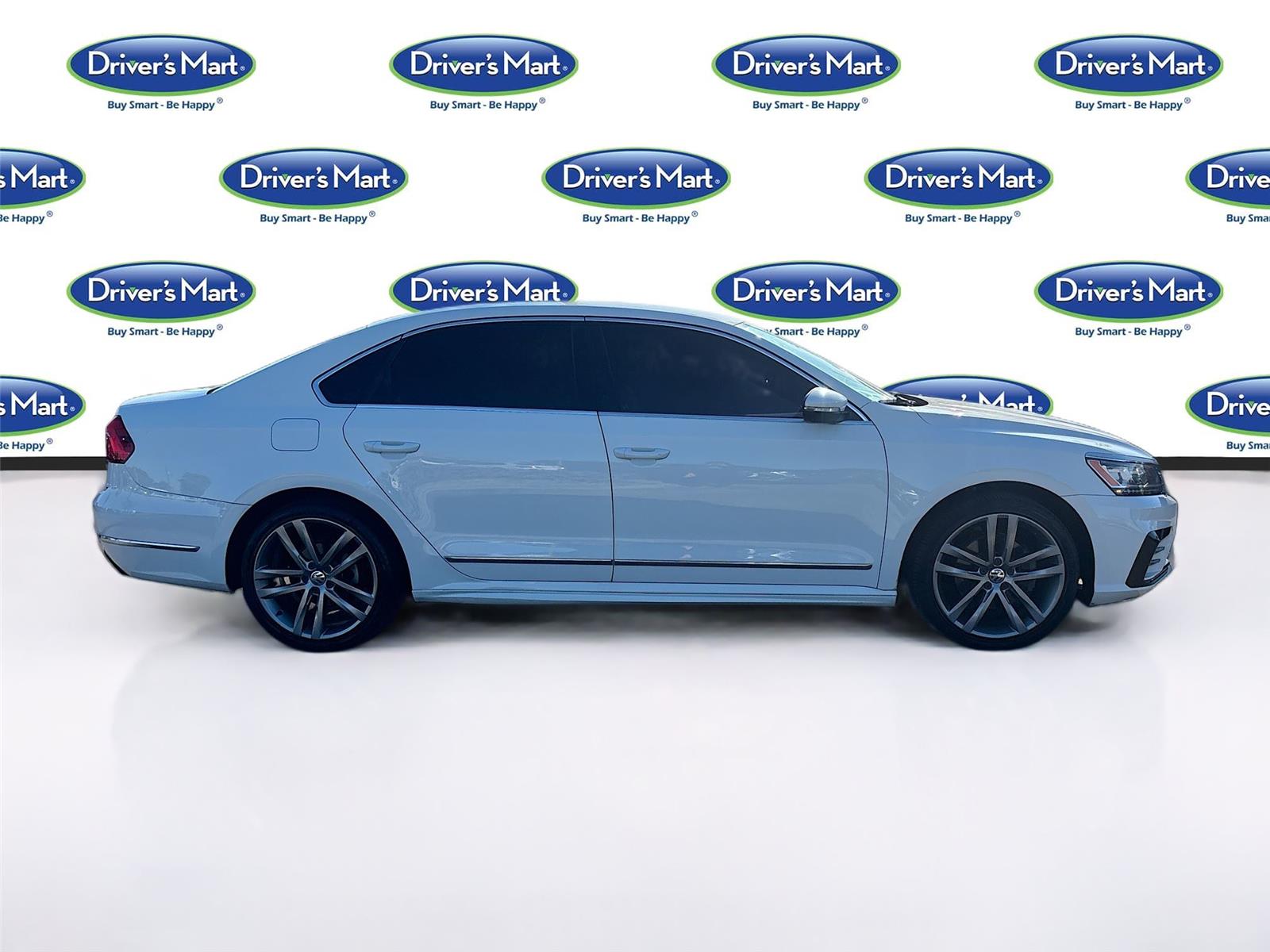 2016 Volkswagen Passat 1.8T R-Line w/Comfort Pkg