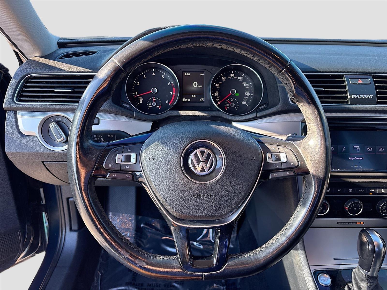 2019 Volkswagen Passat 2.0T Wolfsburg Edition