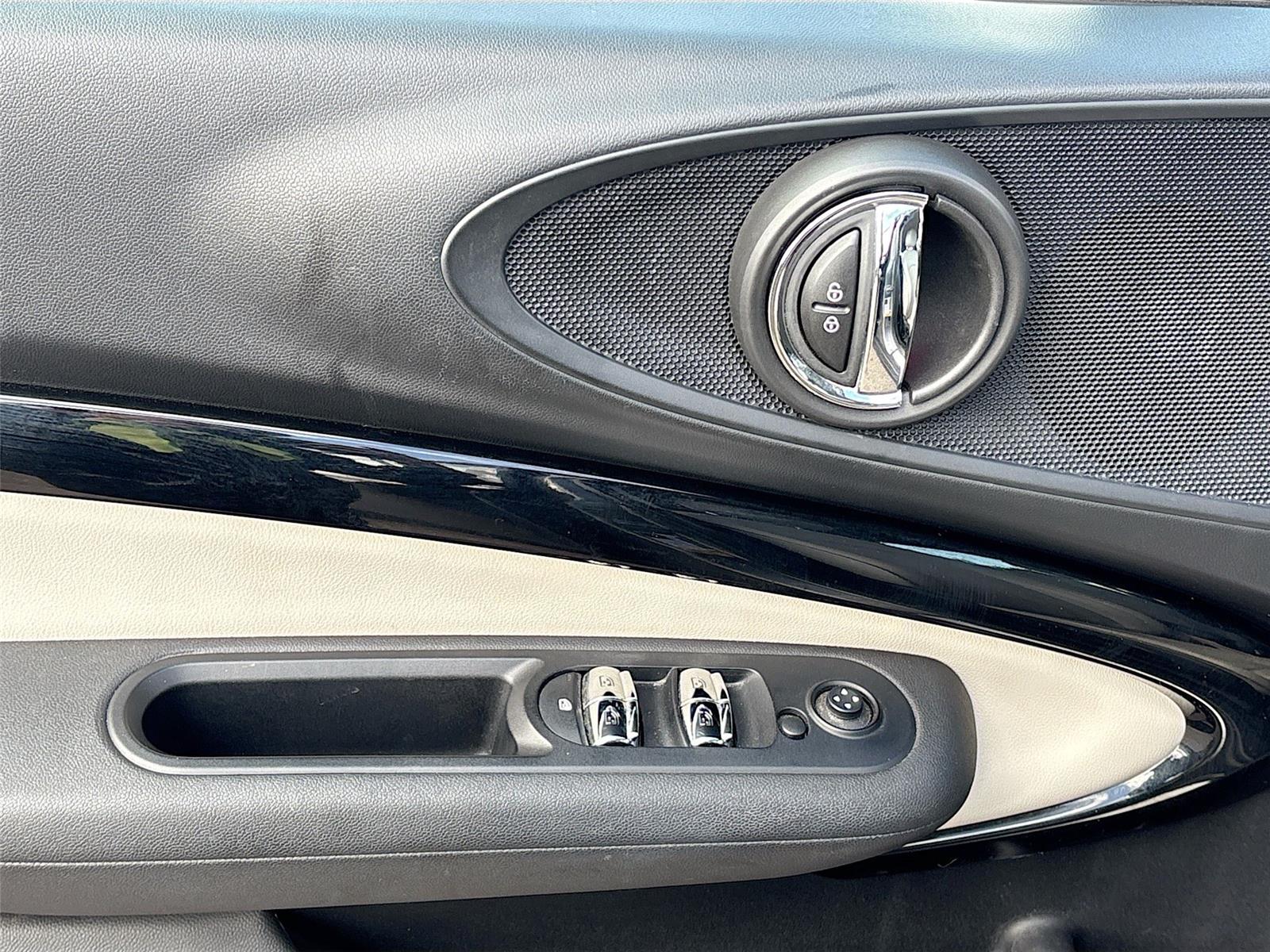 2016 MINI Cooper Clubman S