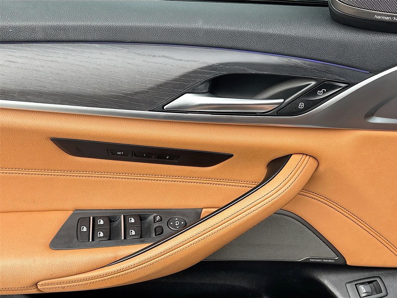 2021 BMW 5 Series 530i