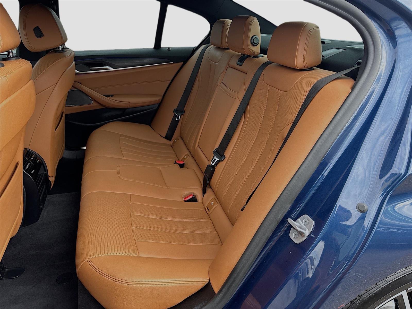 2021 BMW 5 Series 530i