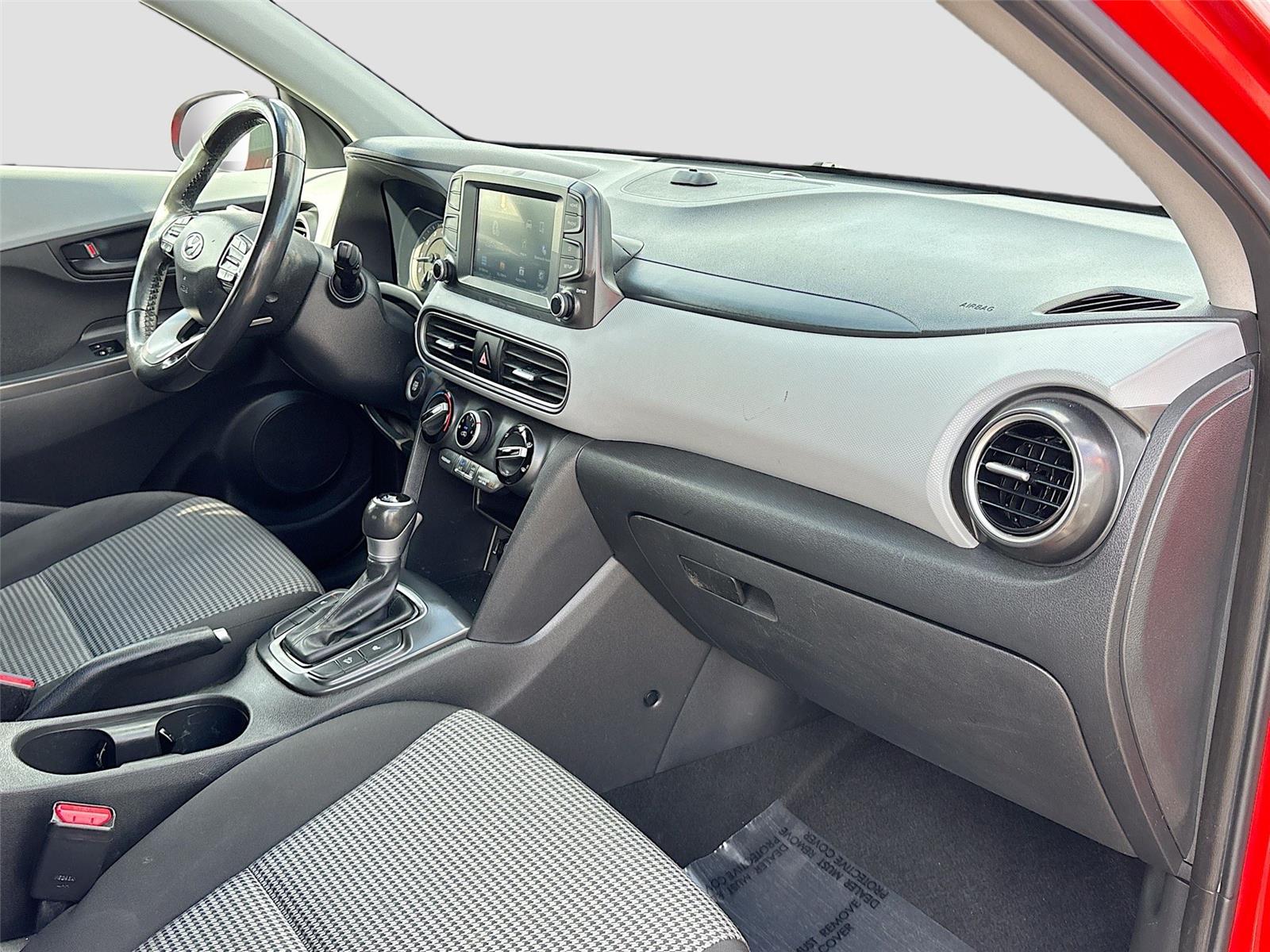 2020 Hyundai Kona SEL