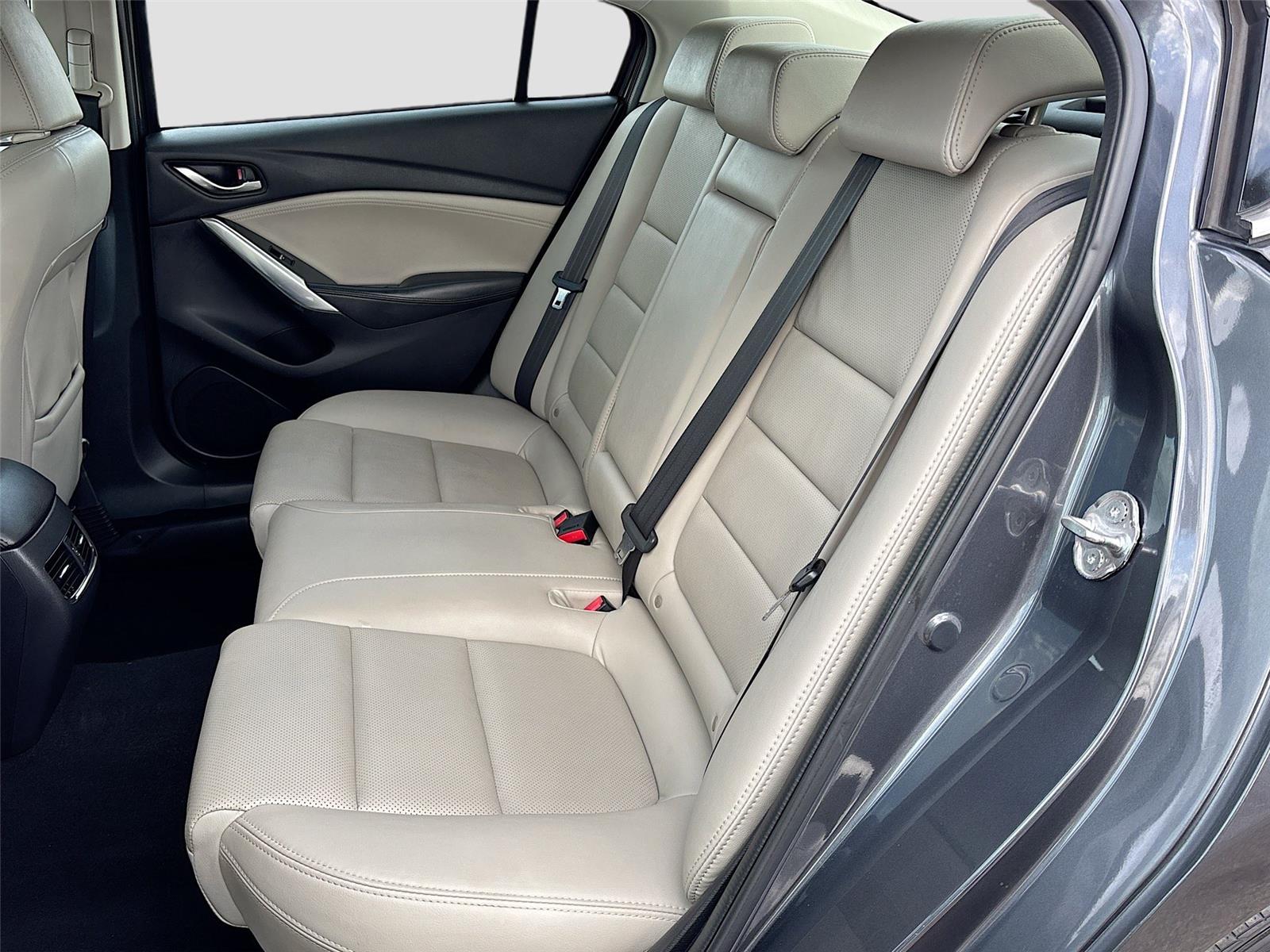 2016 Mazda Mazda6 i Touring