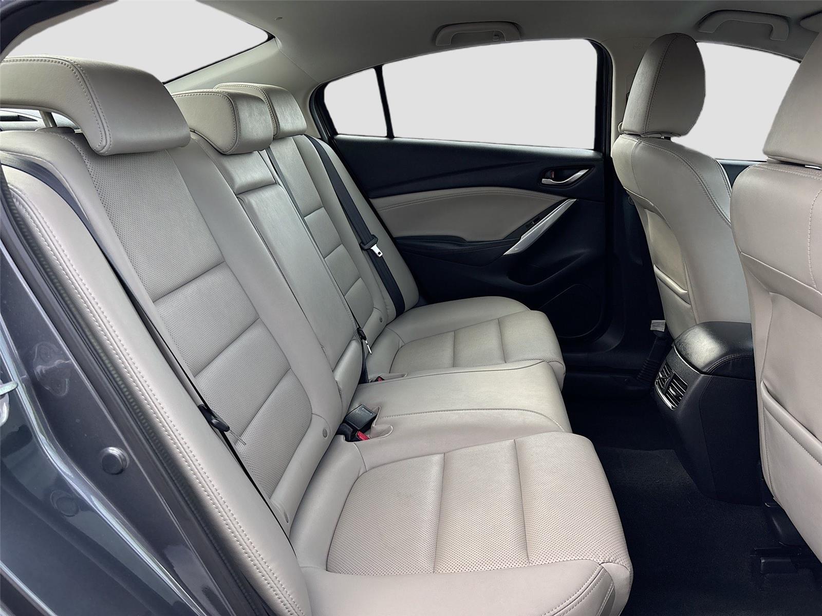 2016 Mazda Mazda6 i Touring