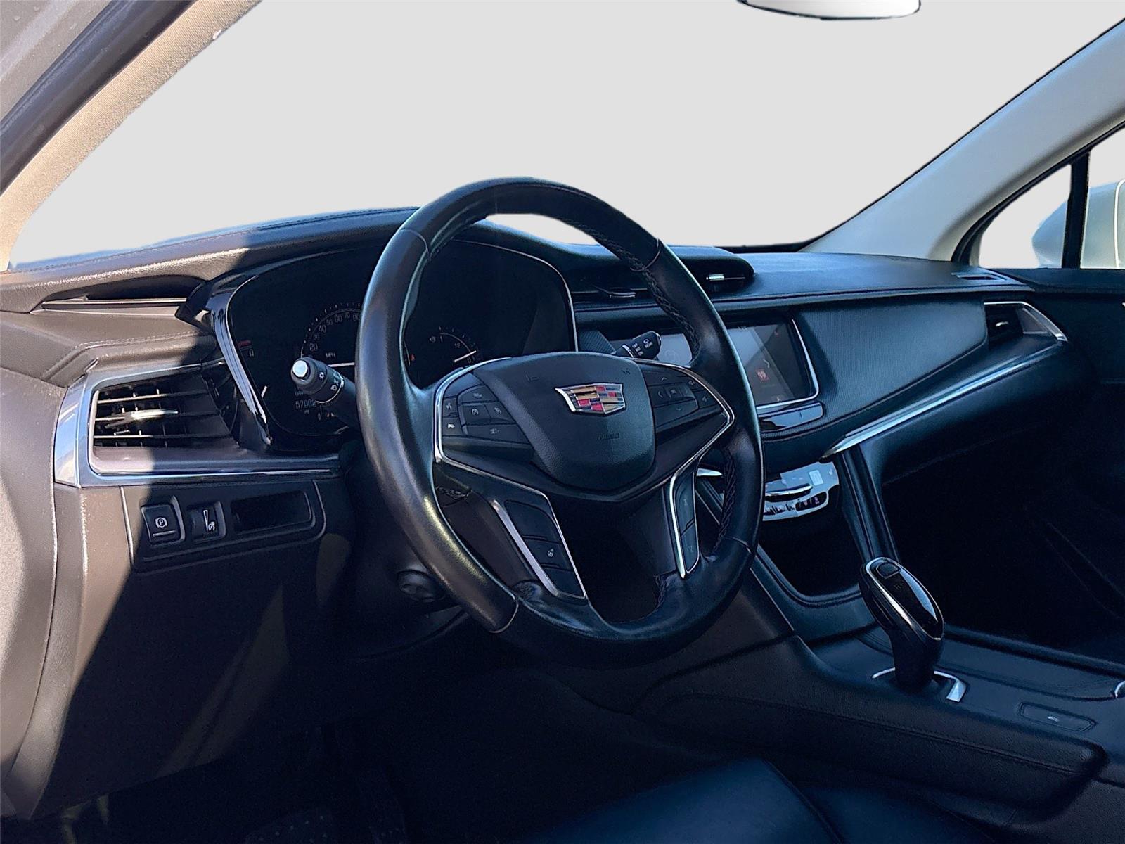 2018 Cadillac XT5 Luxury FWD