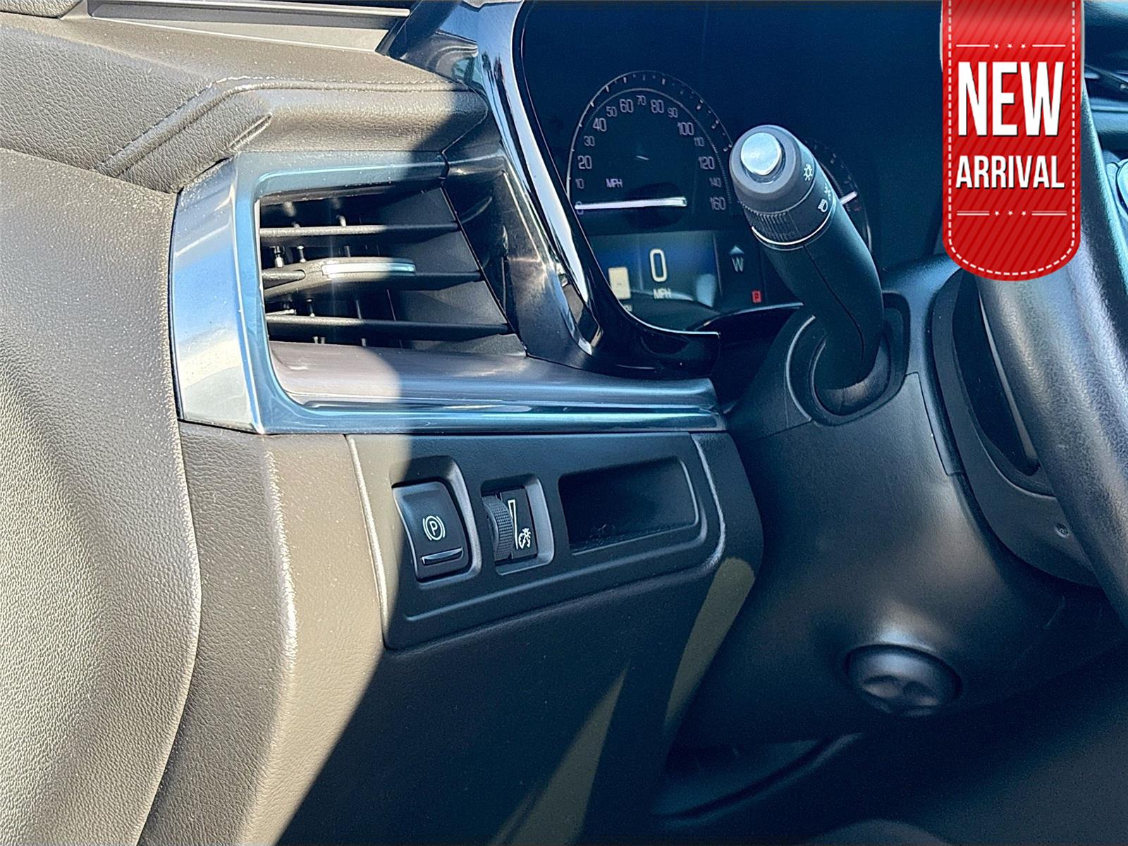 2018 Cadillac XT5 Luxury FWD