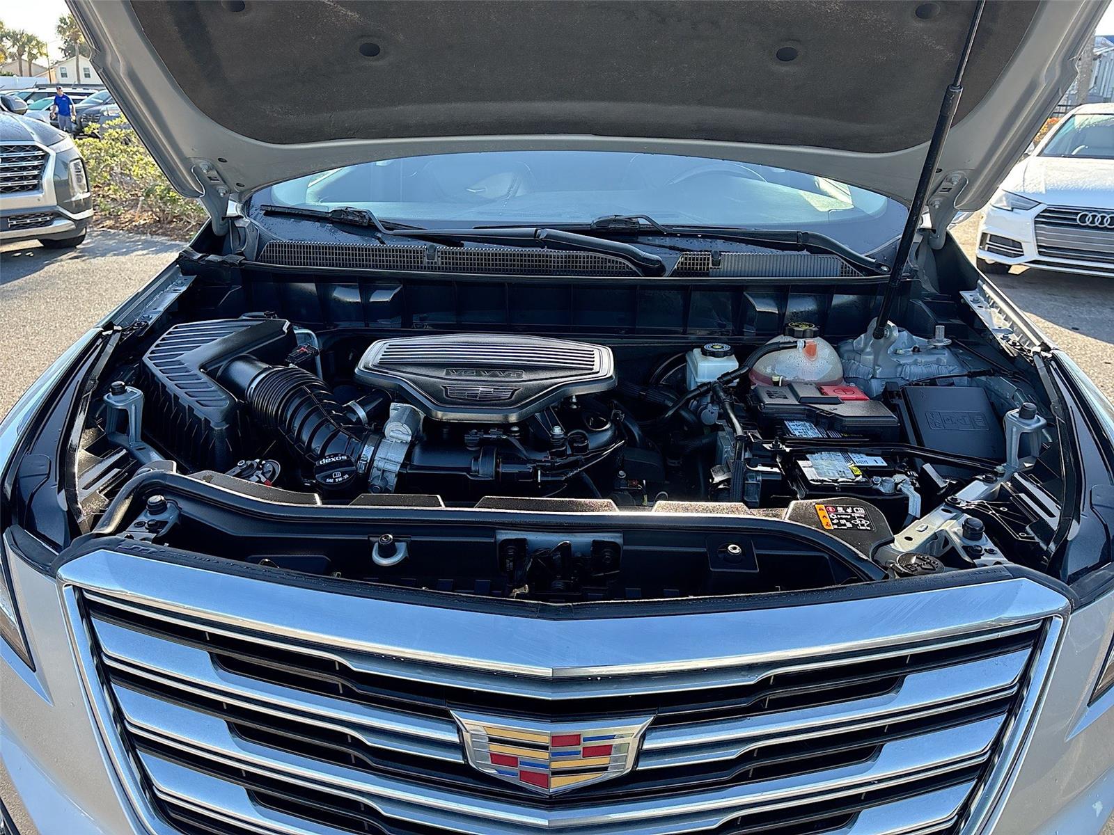 2018 Cadillac XT5 Luxury FWD