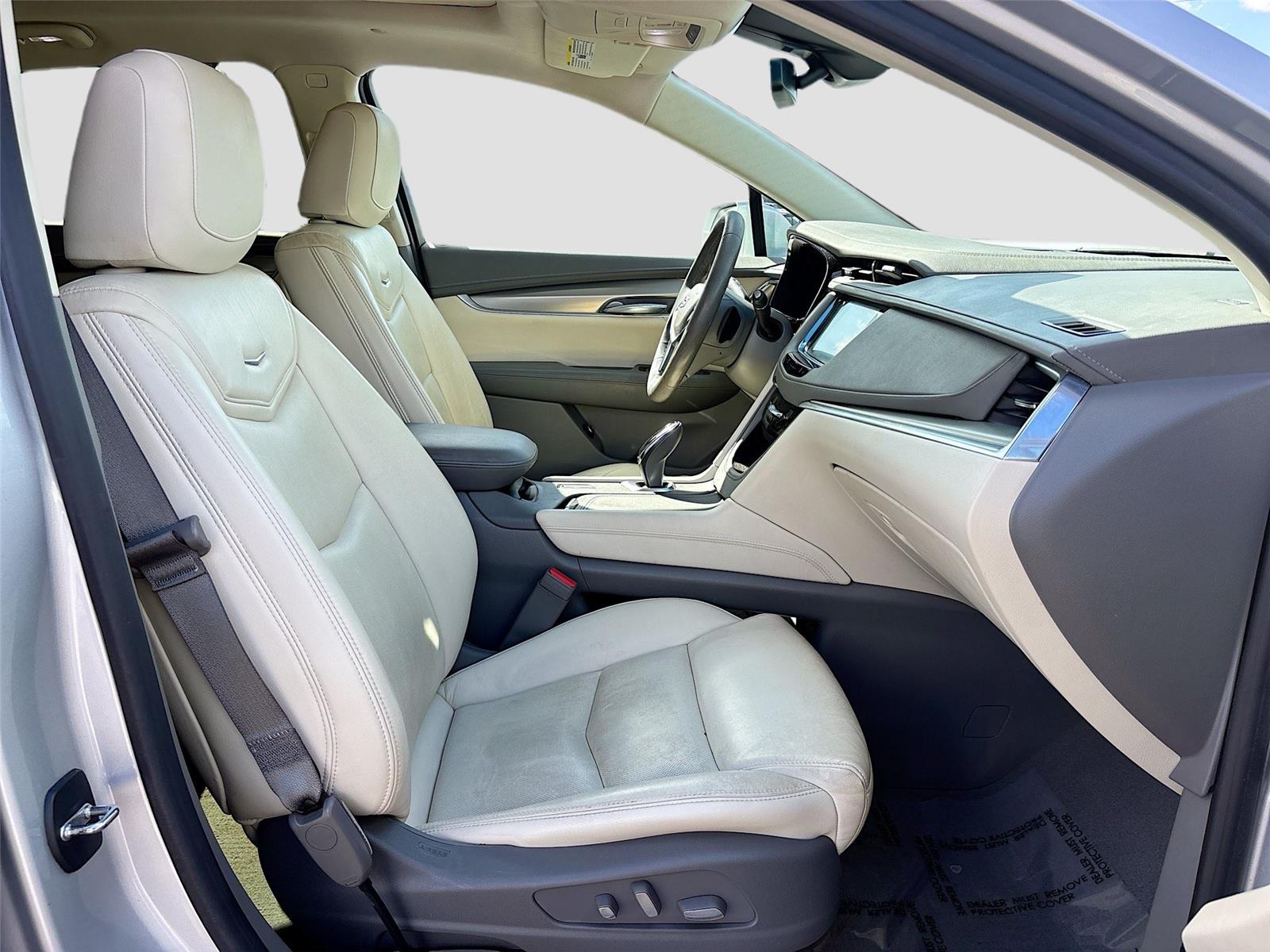 2017 Cadillac XT5 Luxury FWD