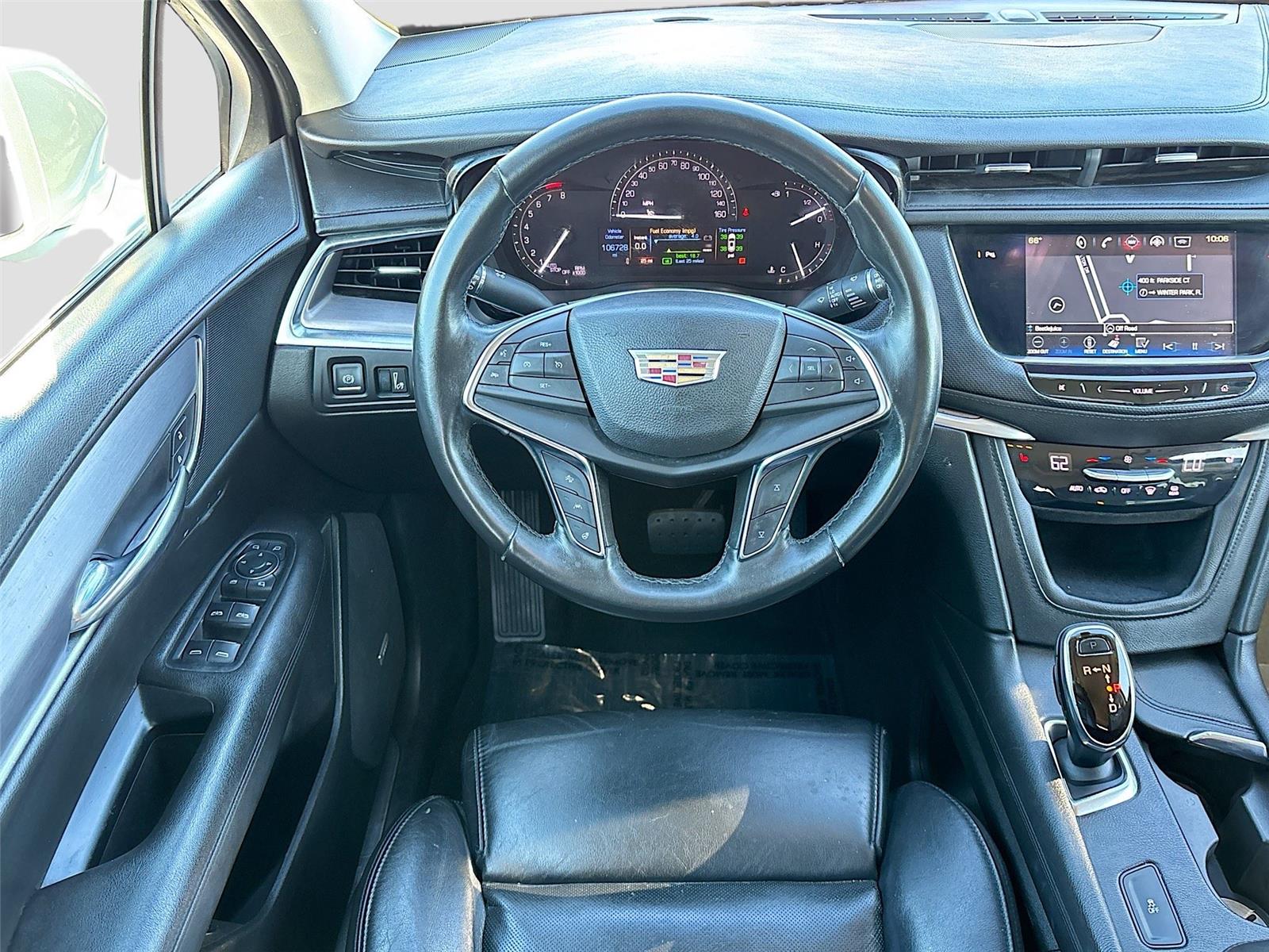 2017 Cadillac XT5 Luxury FWD