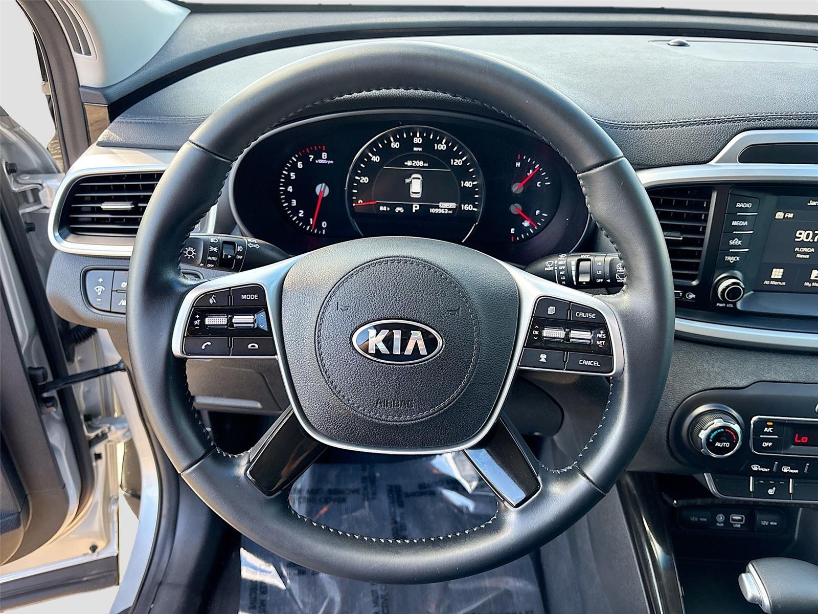 2020 Kia Sorento EX V6