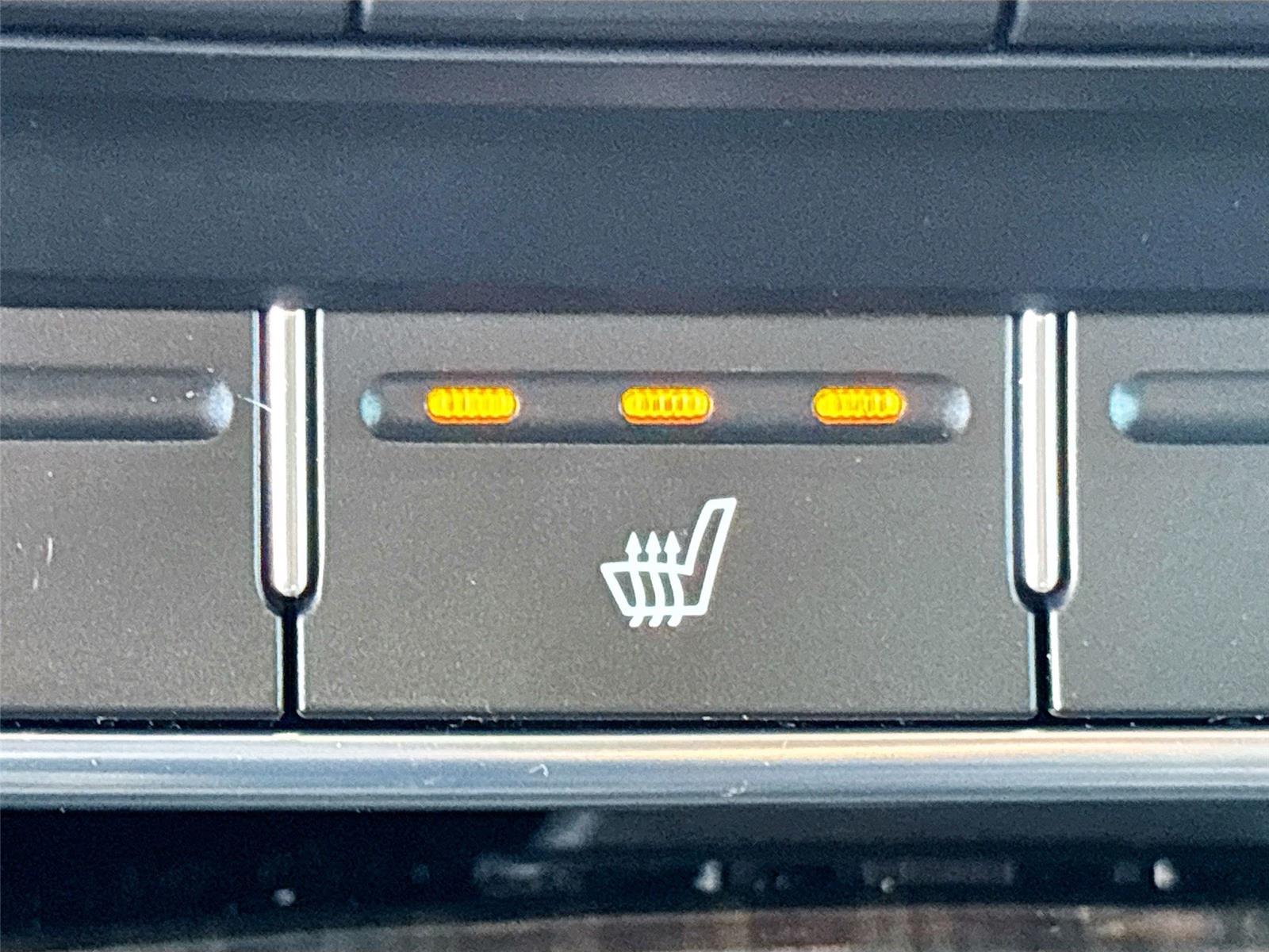 2020 Kia Sorento EX V6