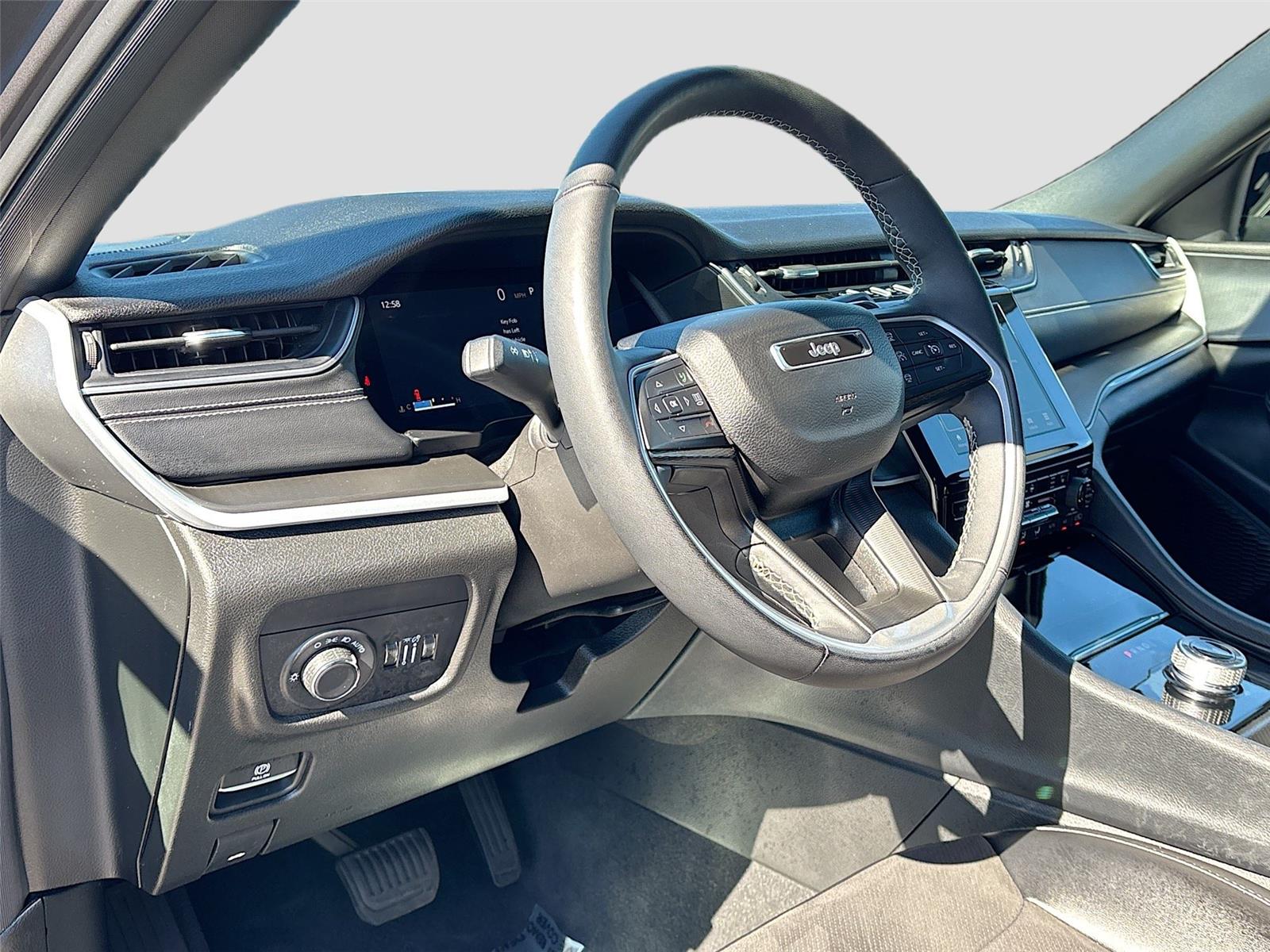 2024 Jeep Grand Cherokee L Altitude