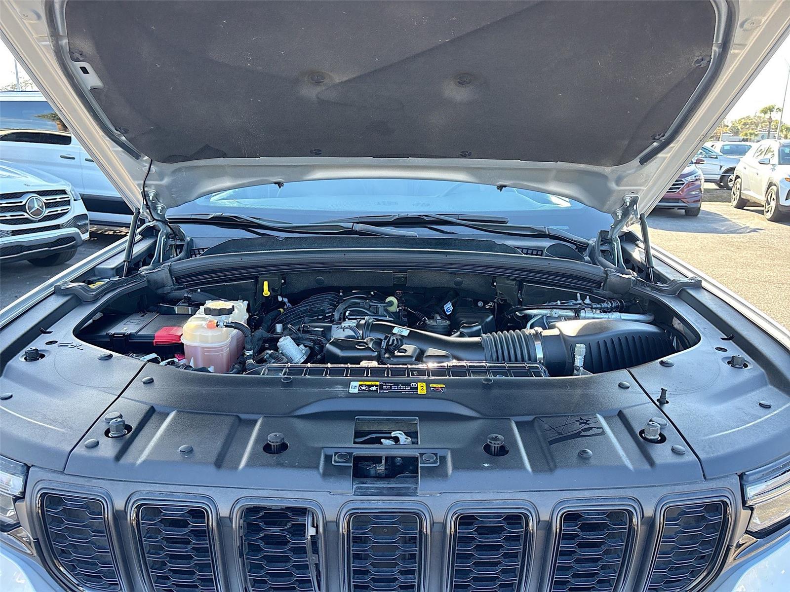 2024 Jeep Grand Cherokee L Altitude