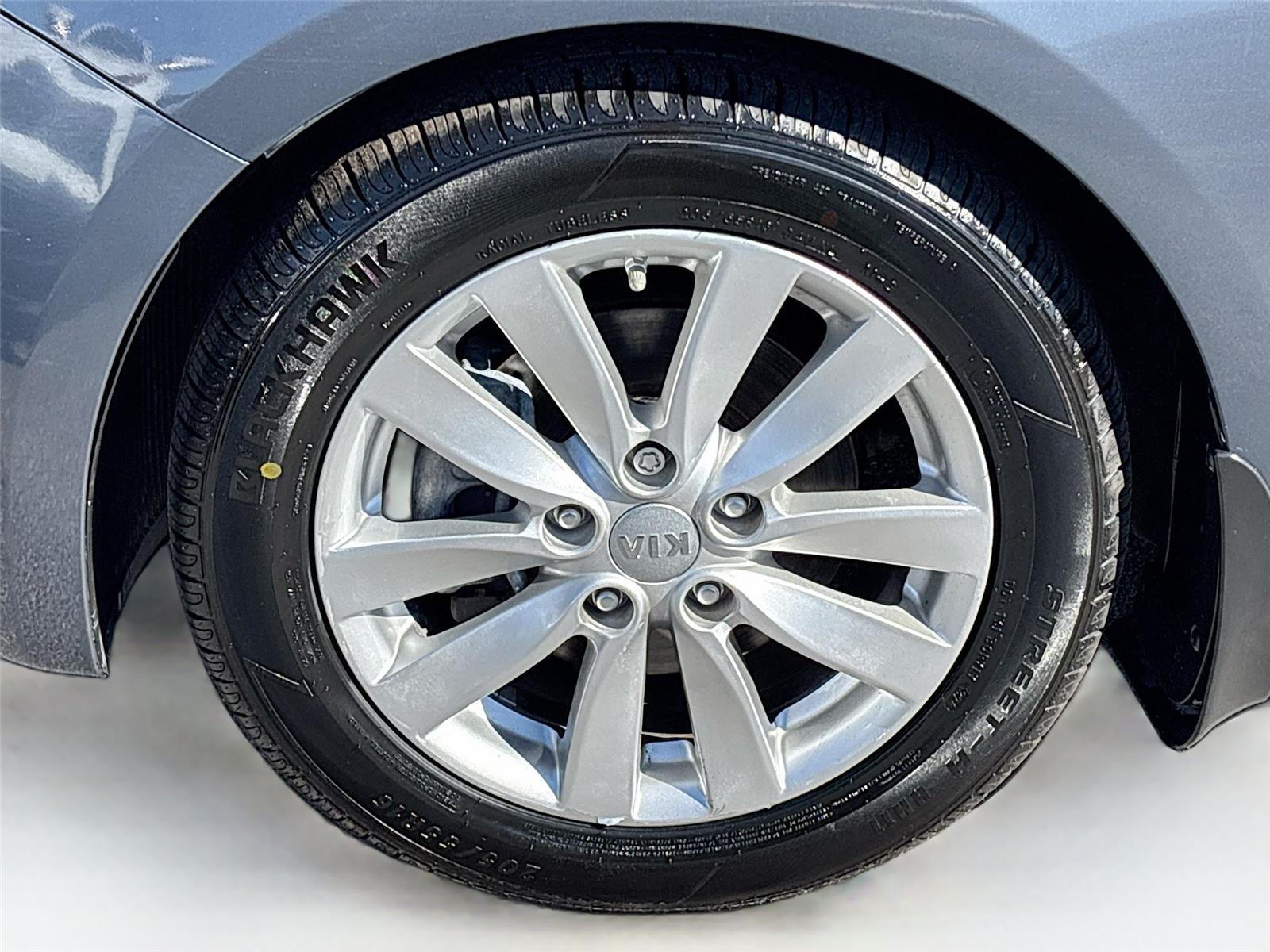 2015 Kia Forte 5-Door EX