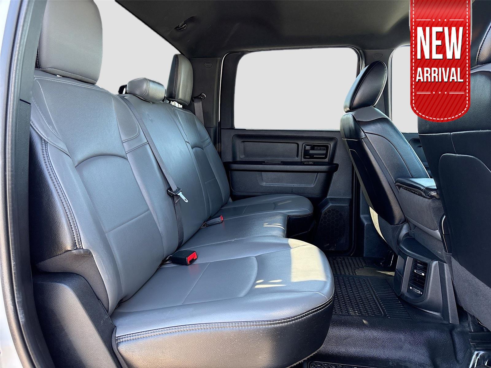 2022 Ram 3500 Chassis Cab Tradesman