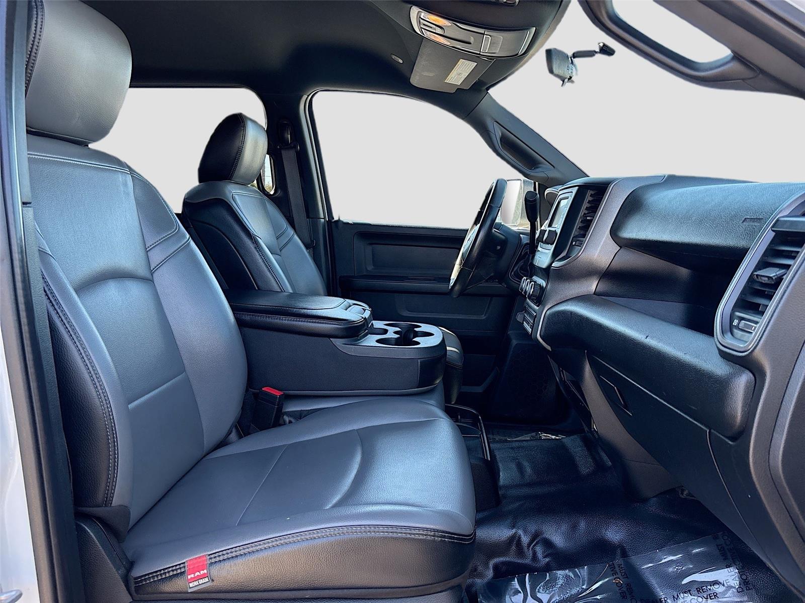 2022 Ram 3500 Chassis Cab Tradesman