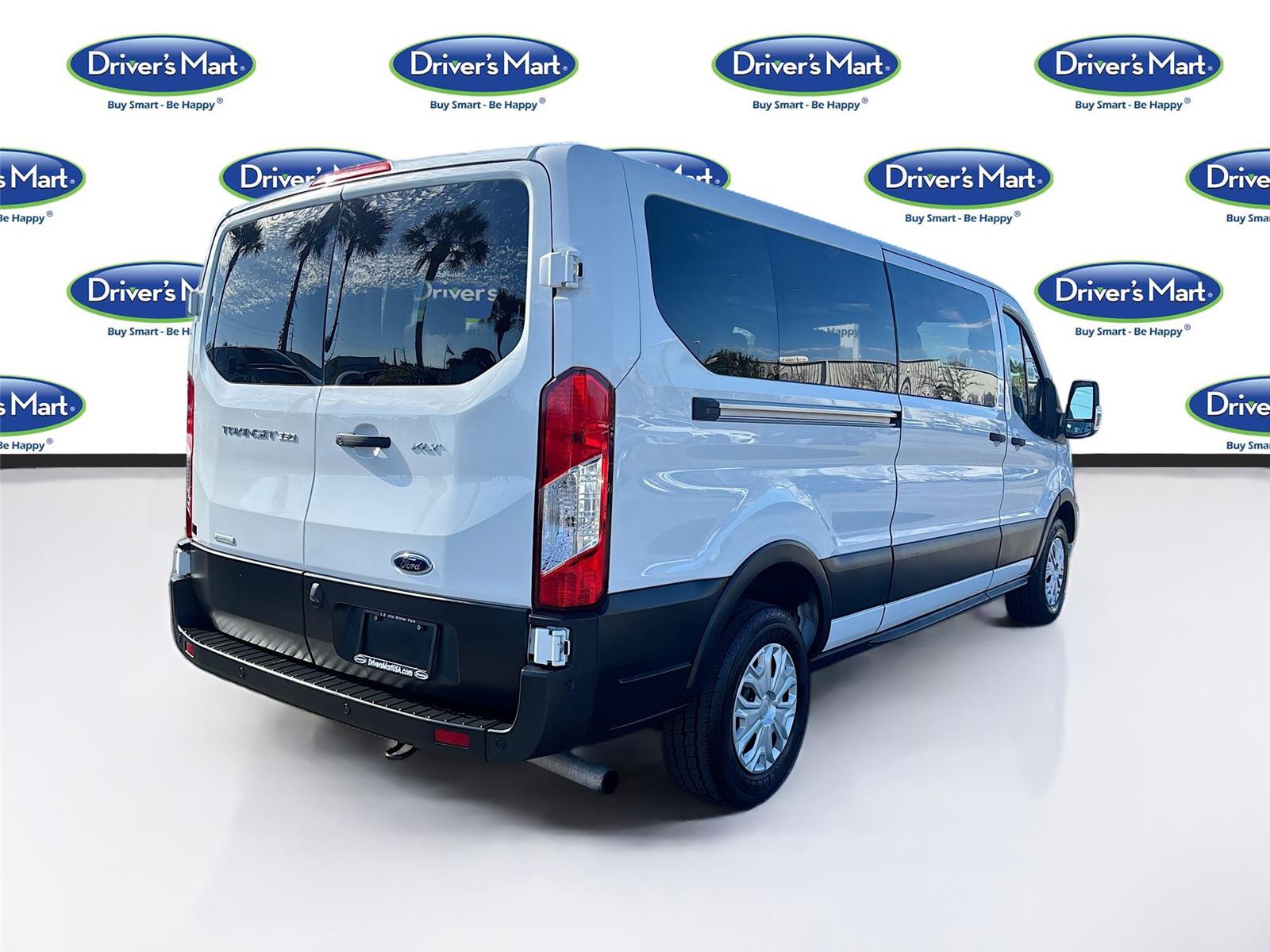 2023 Ford Transit 350 XLT