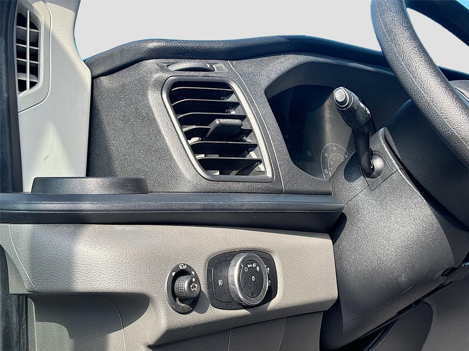 2023 Ford Transit 350 XLT