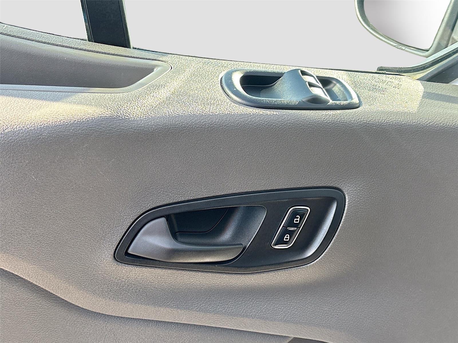 2023 Ford Transit 350 XLT