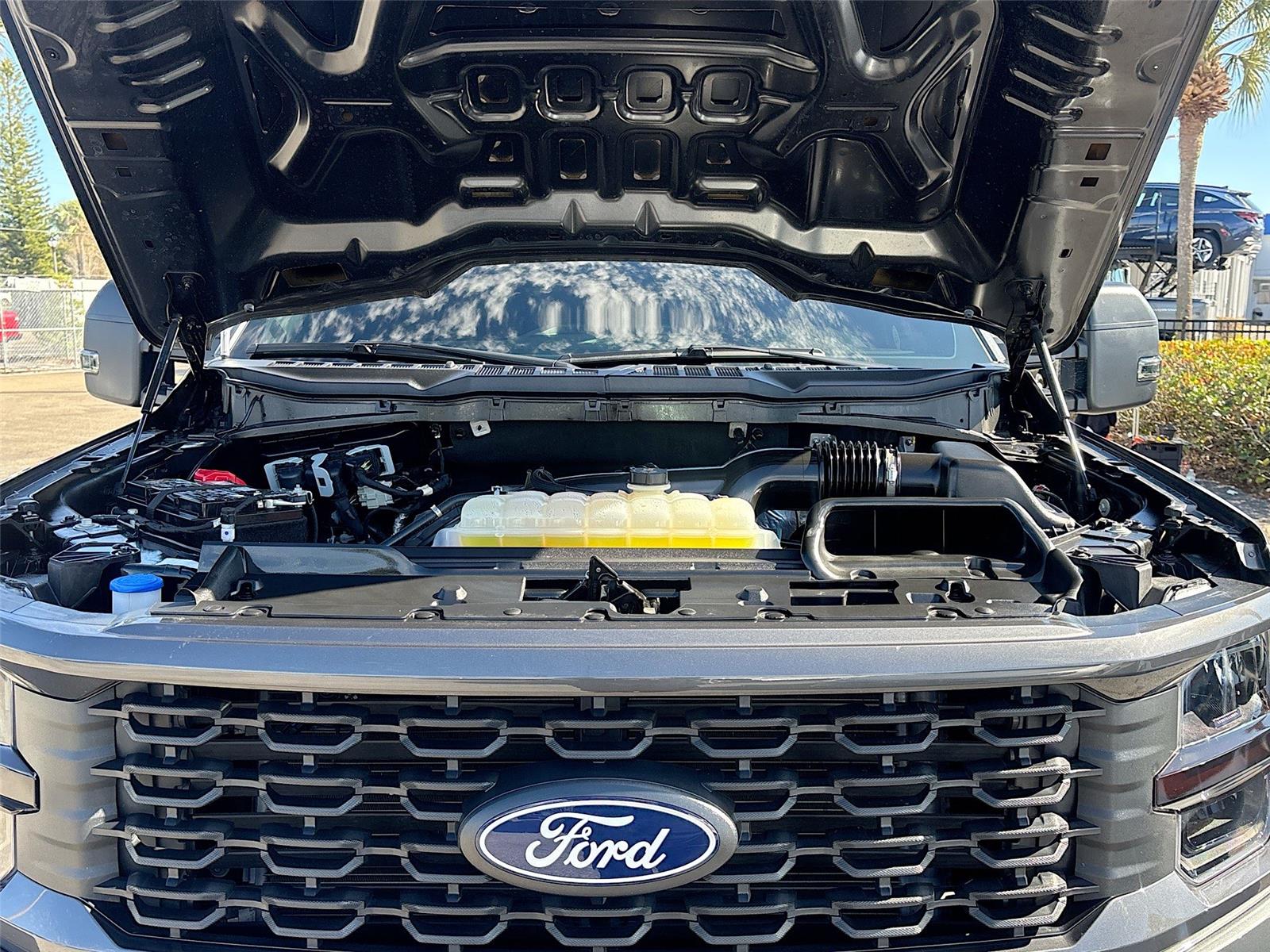 2025 Ford F-150 STX